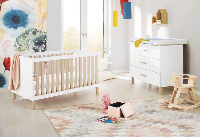 Pinolino® Babymöbel-Set »Lumi«, (Spar-Set, 2-St., Kinderbett, Wickelkommode), breit; Made in Europe; mit Kinderbett und Wickelkommode