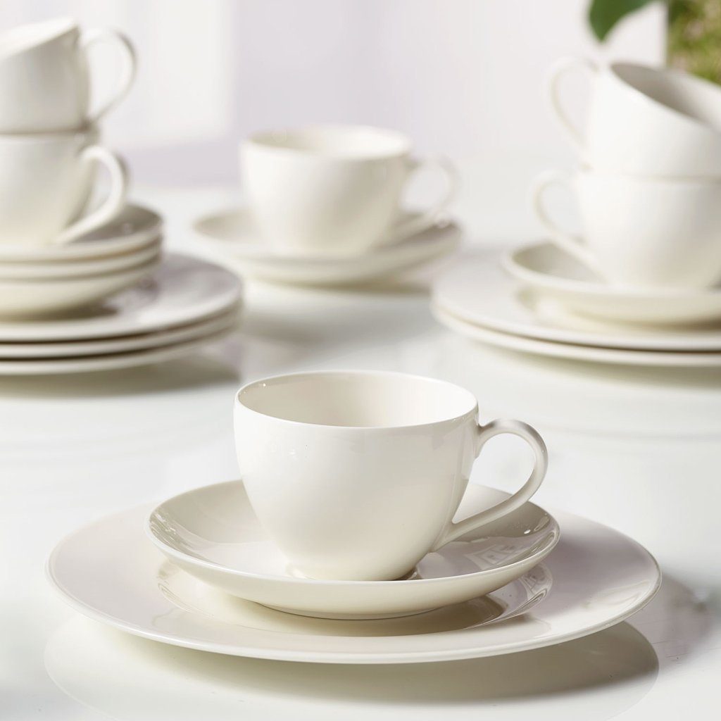 vivo Villeroy & Boch Group Kaffeeservice Basic White Kaffee-Set 18-teilig (18-tlg), 6 Personen, Porzellan, Premium Porcelain, mikrow.- & spülm.sicher, Made in Germany