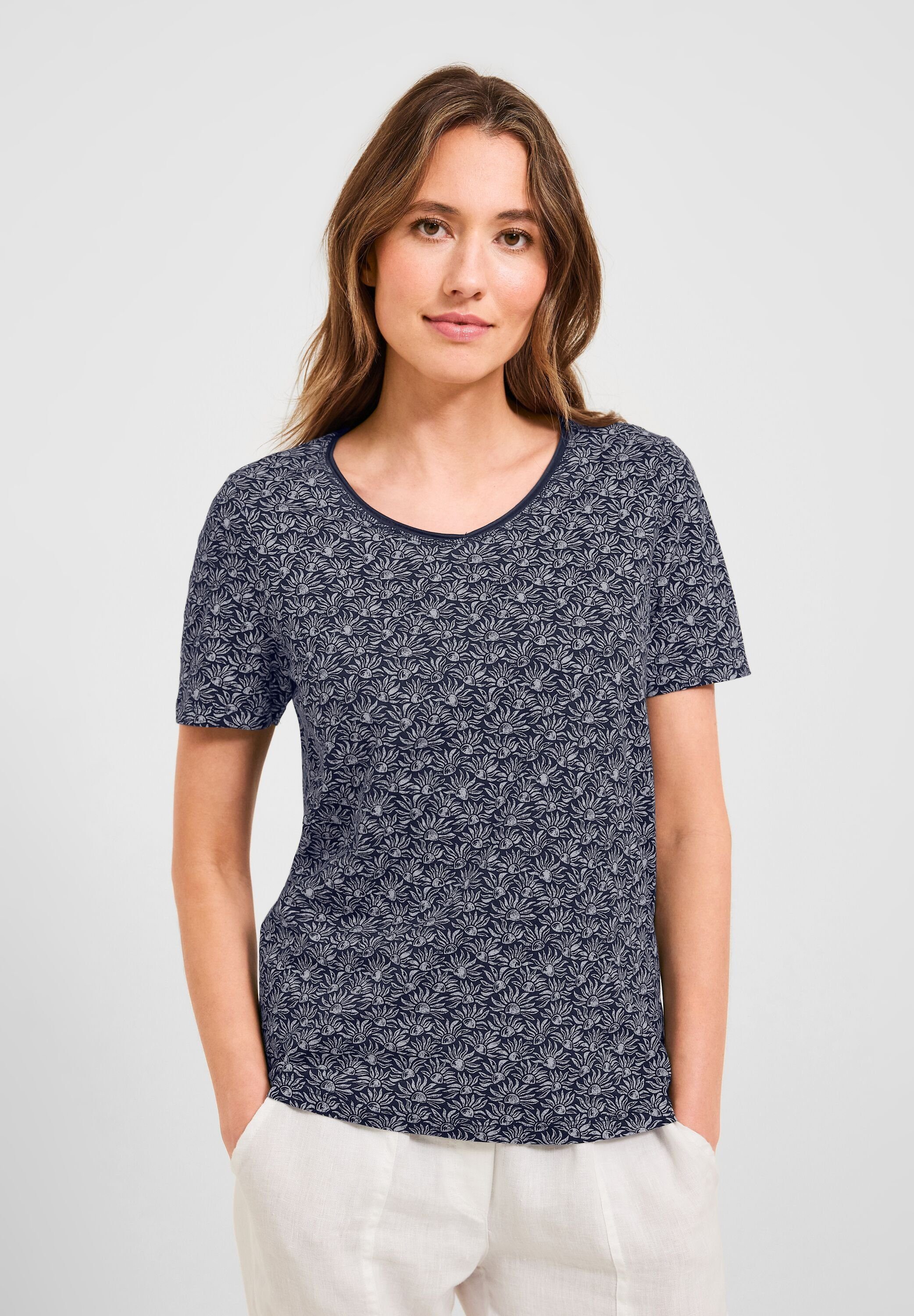 deep V-Ausschnitt mit blue abgerundetem V-Shirt Cecil