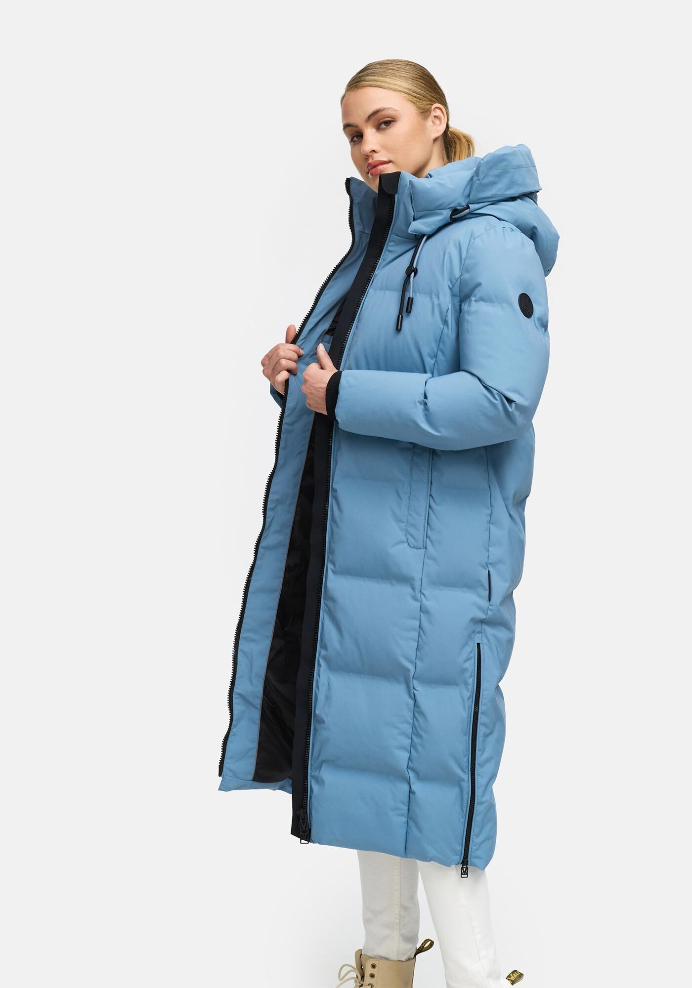 Marikoo Winterjacke Tikoraa mit extra langem Schnitt und hohem Kragen
