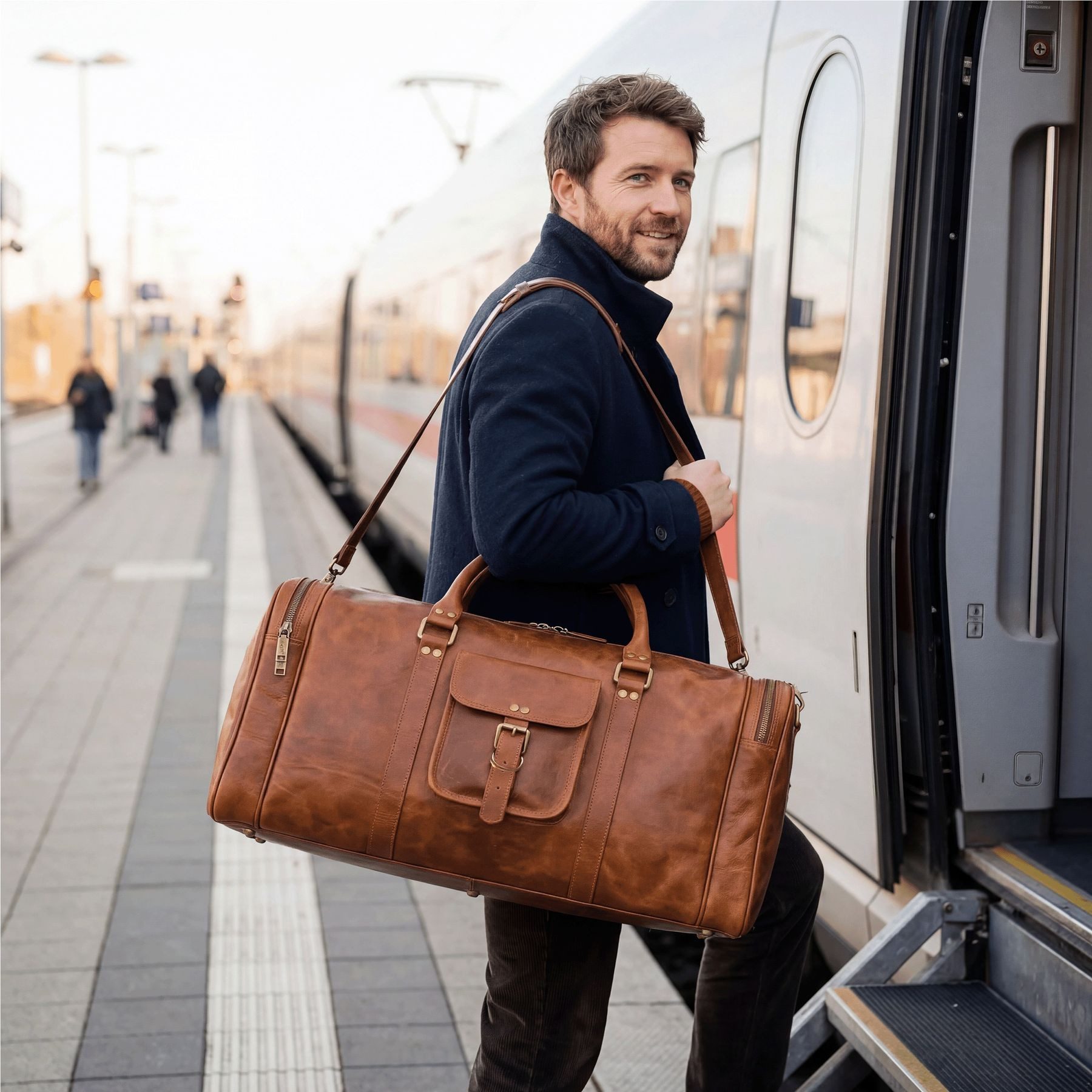 SID & VAIN Reisetasche Weekender aus Leder Unisex LANDON in vintage-braun, Hochwertige Reisetasche Ziegenleder 60 cm in Braun-cognac – Bild 2 von 5