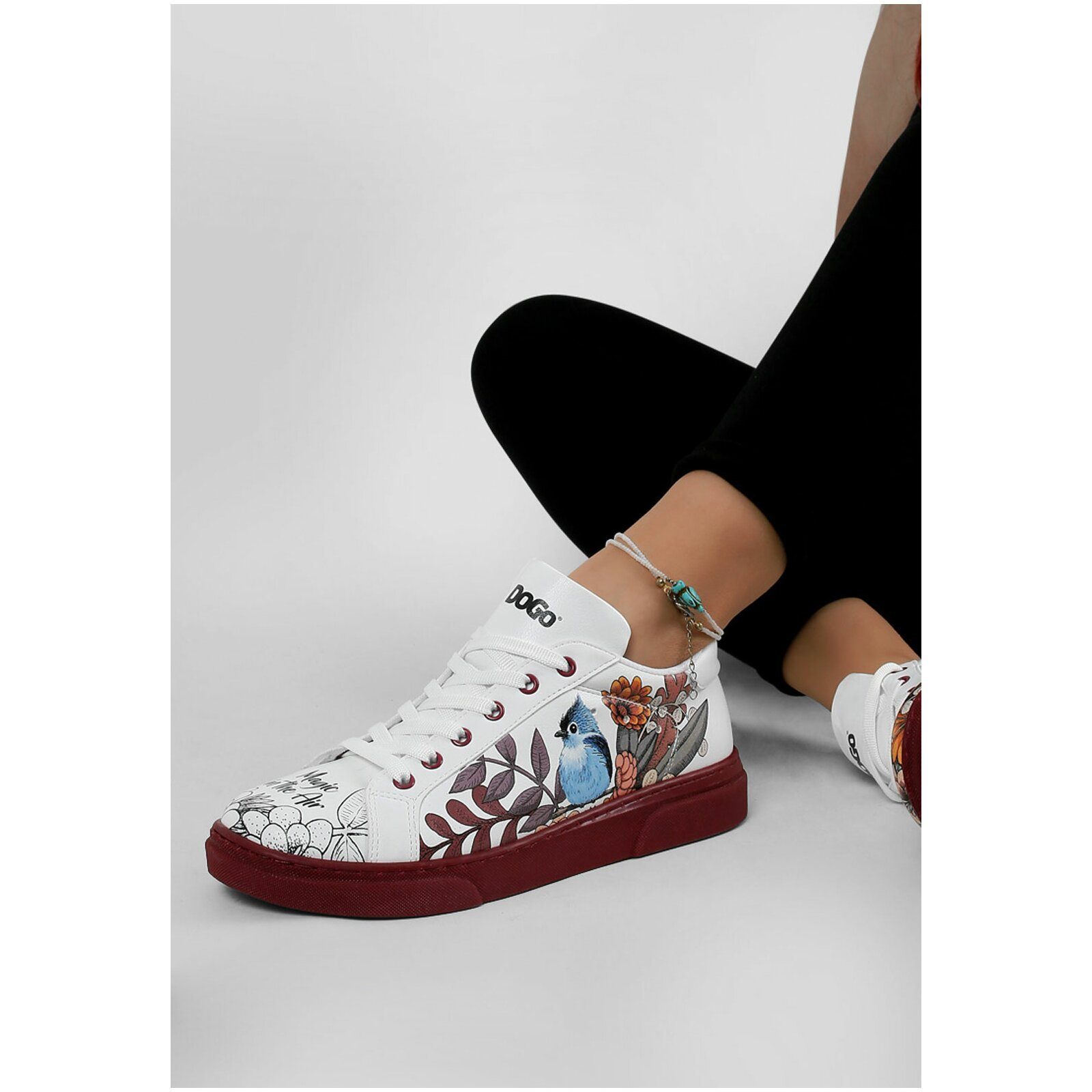 DOGO Magic in the Air Sneaker Vegan