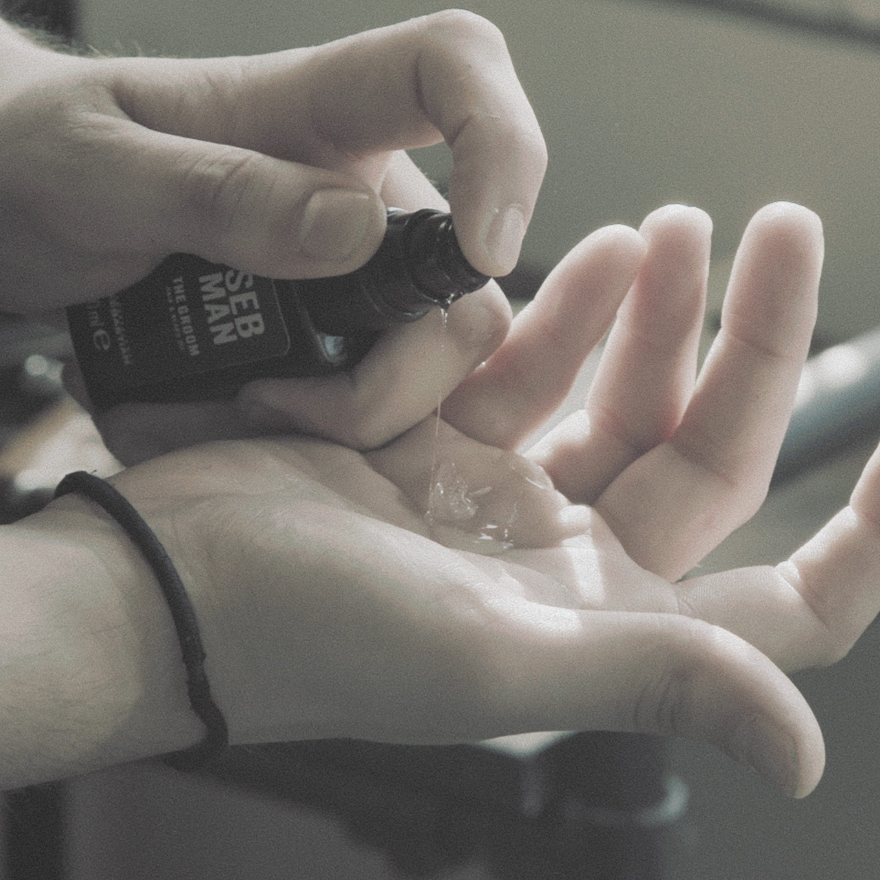 Seb Man Haaröl SEB MAN THE GROOM HAIR & BEARD OIL, für Haar und Bart, Frizz-Kontrolle, glänzendes Finish