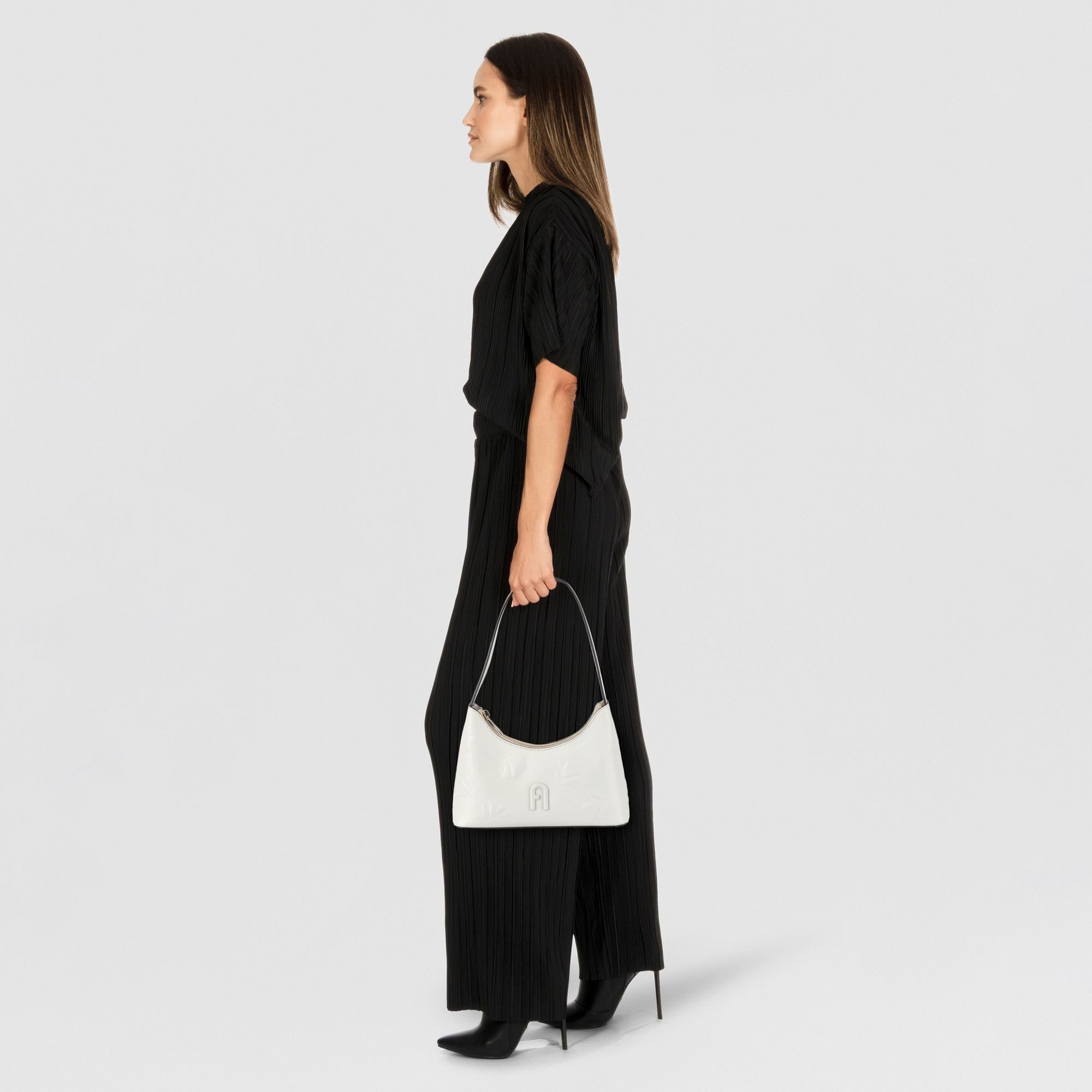 Furla Schultertasche Diamante, Leder günstig online kaufen