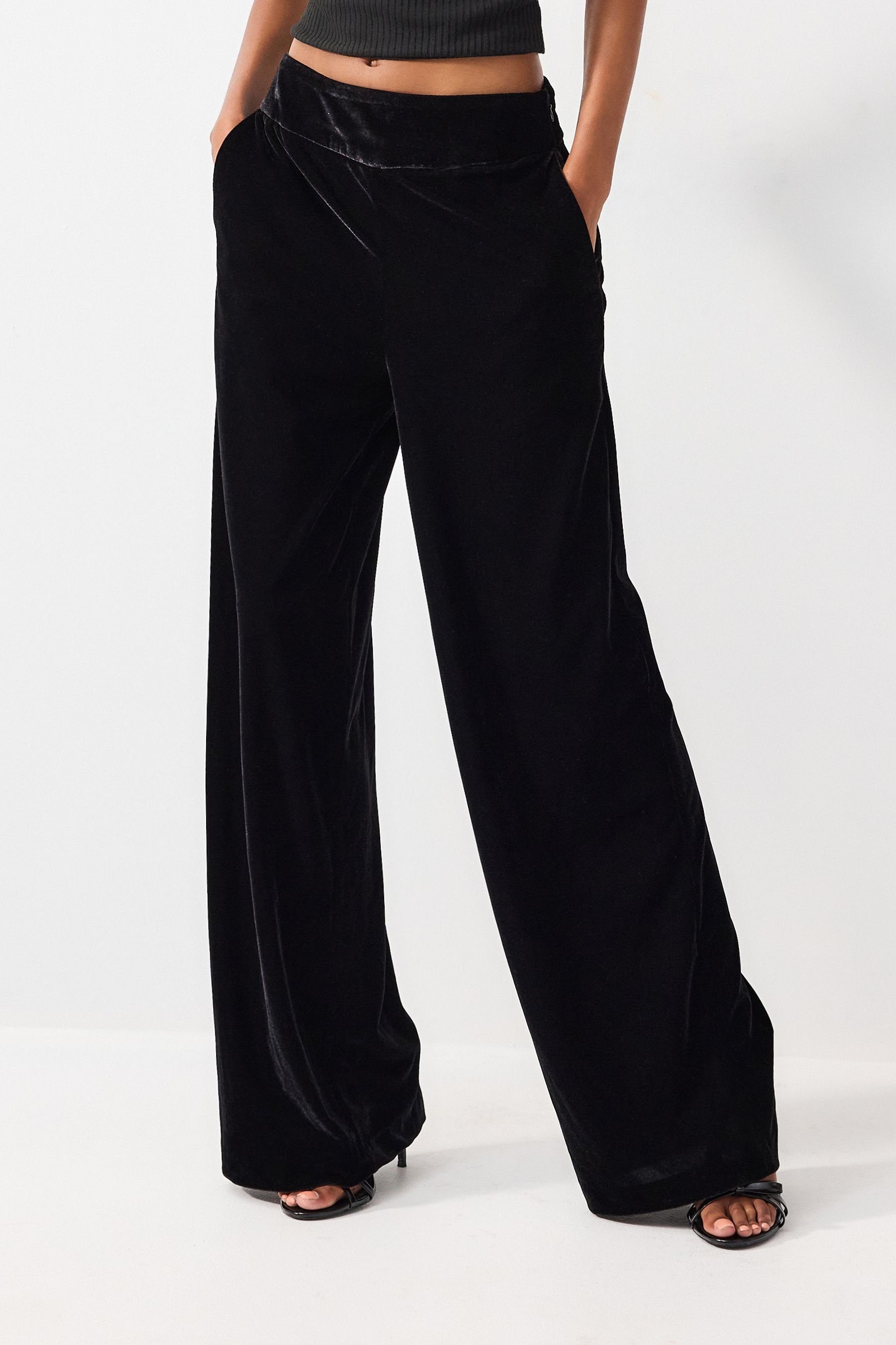 Next Samthose Samthose mit weitem Beinschnitt günstig online kaufen