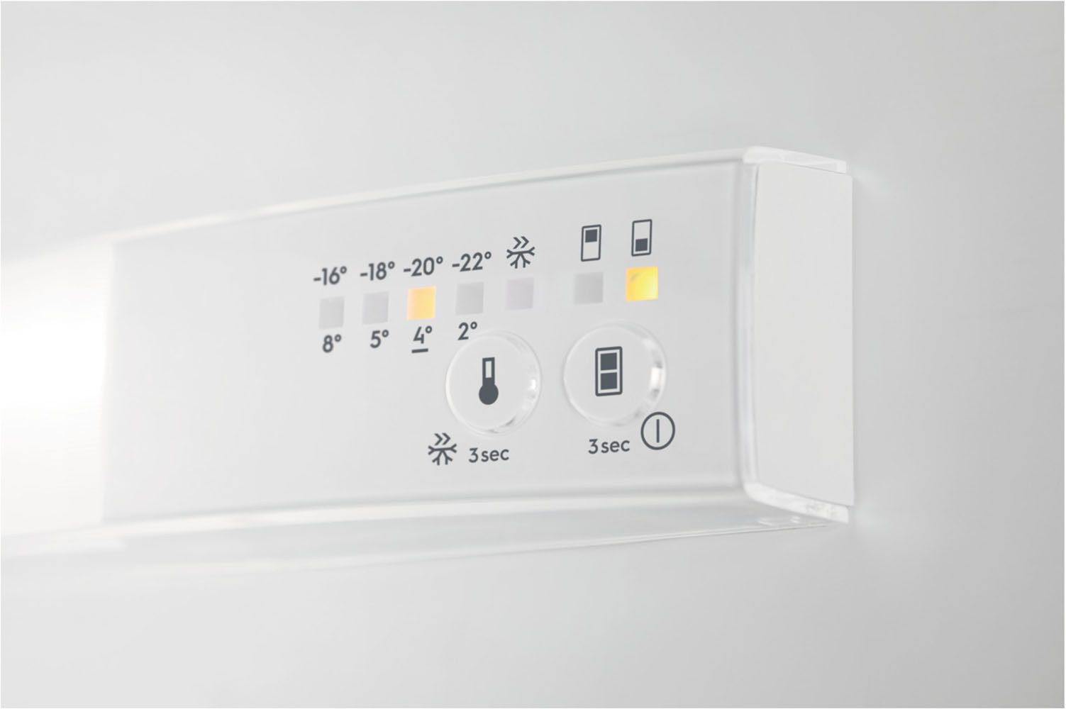 AEG Einbaukühlgefrierkombination 5000 TSC5S183DF, 176,9 cm hoch, 55,7 cm breit, LowFrost: Erheblich weniger Eisbildung