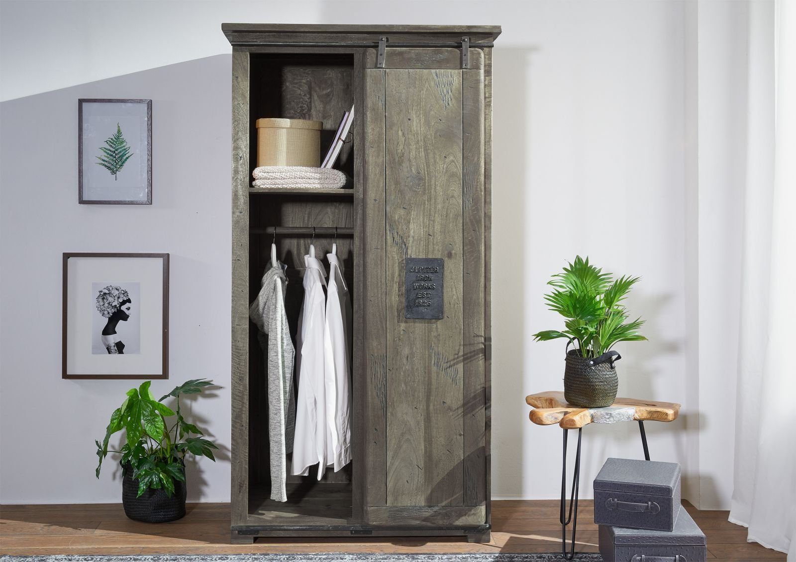 Massivmoebel24 Dreh-/Schwebetürenschrank #216 (Schrank Mango 100x60x190 günstig online kaufen