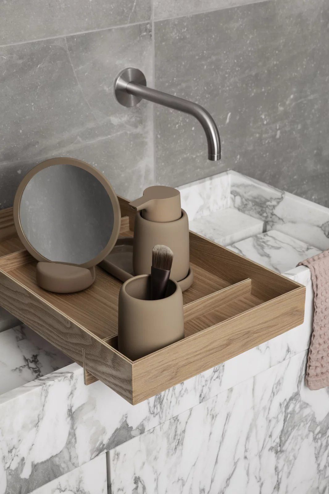 blomus Seifenspender -SONO- Eleganter Dosierspender: Minimalistisches günstig online kaufen