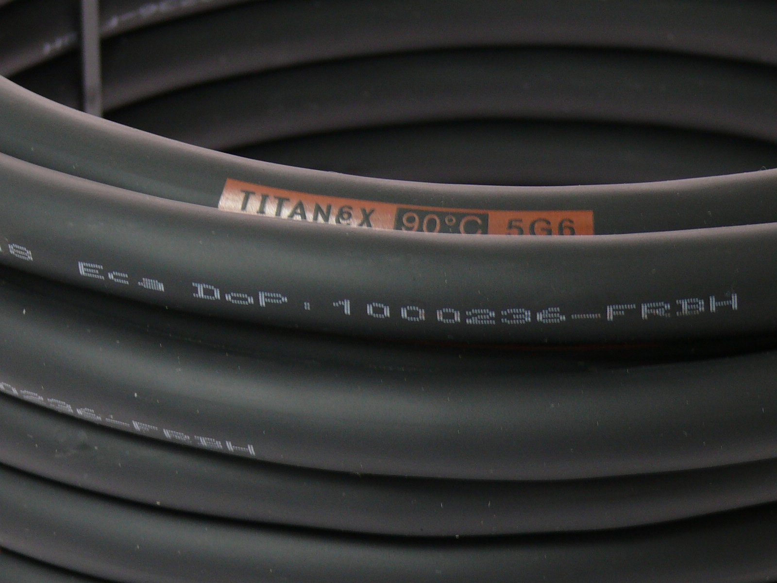 Titanex TITANEX H07RN-F 5x6 5G6 Gummischlauchleitung 5m Elektro-Kabel, (500 cm)