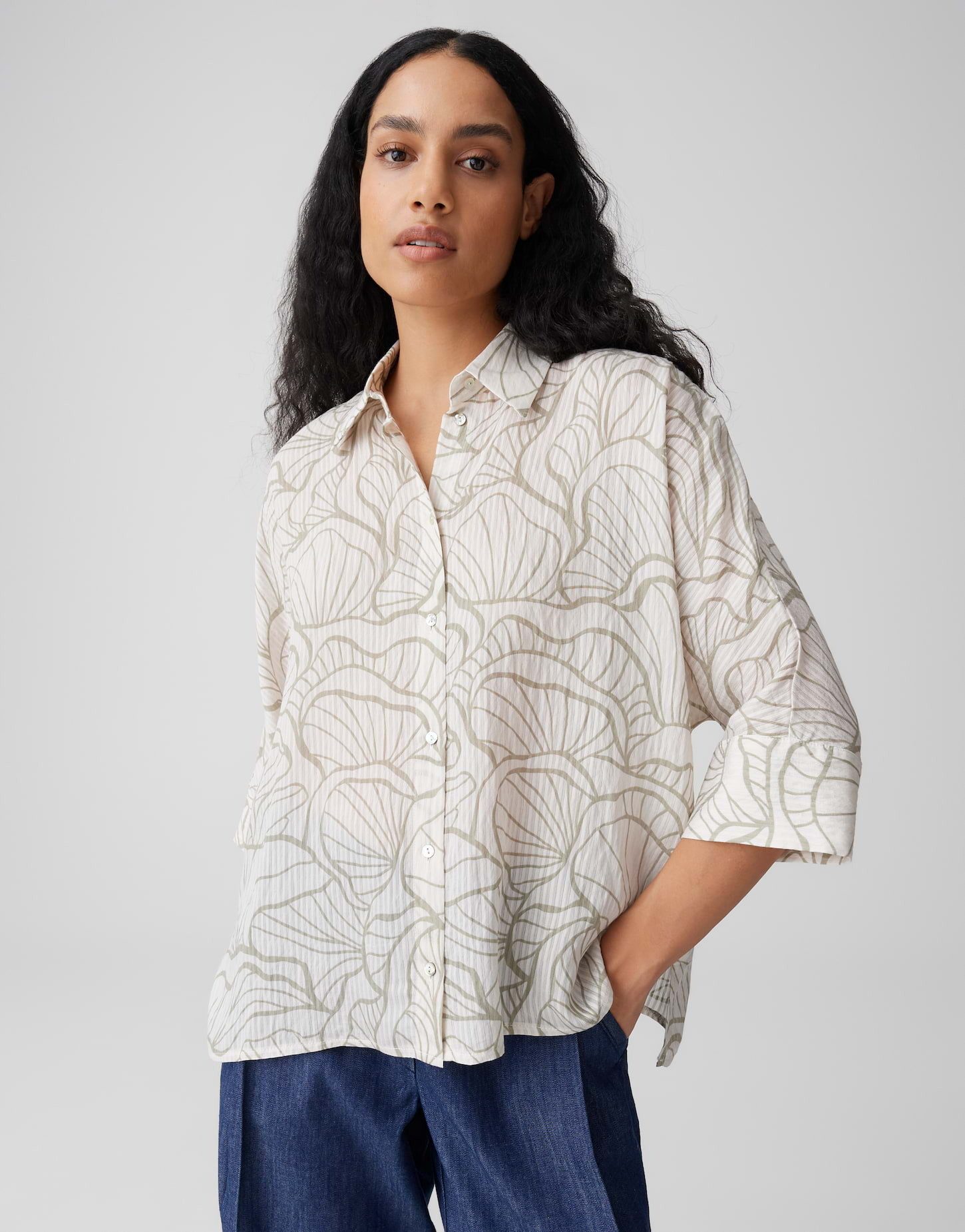 OPUS Kurzarmbluse Fashell aus Webware mit Streifenstruktur All-Over-Print, leichte Transparenz, weicher Griff, Casual