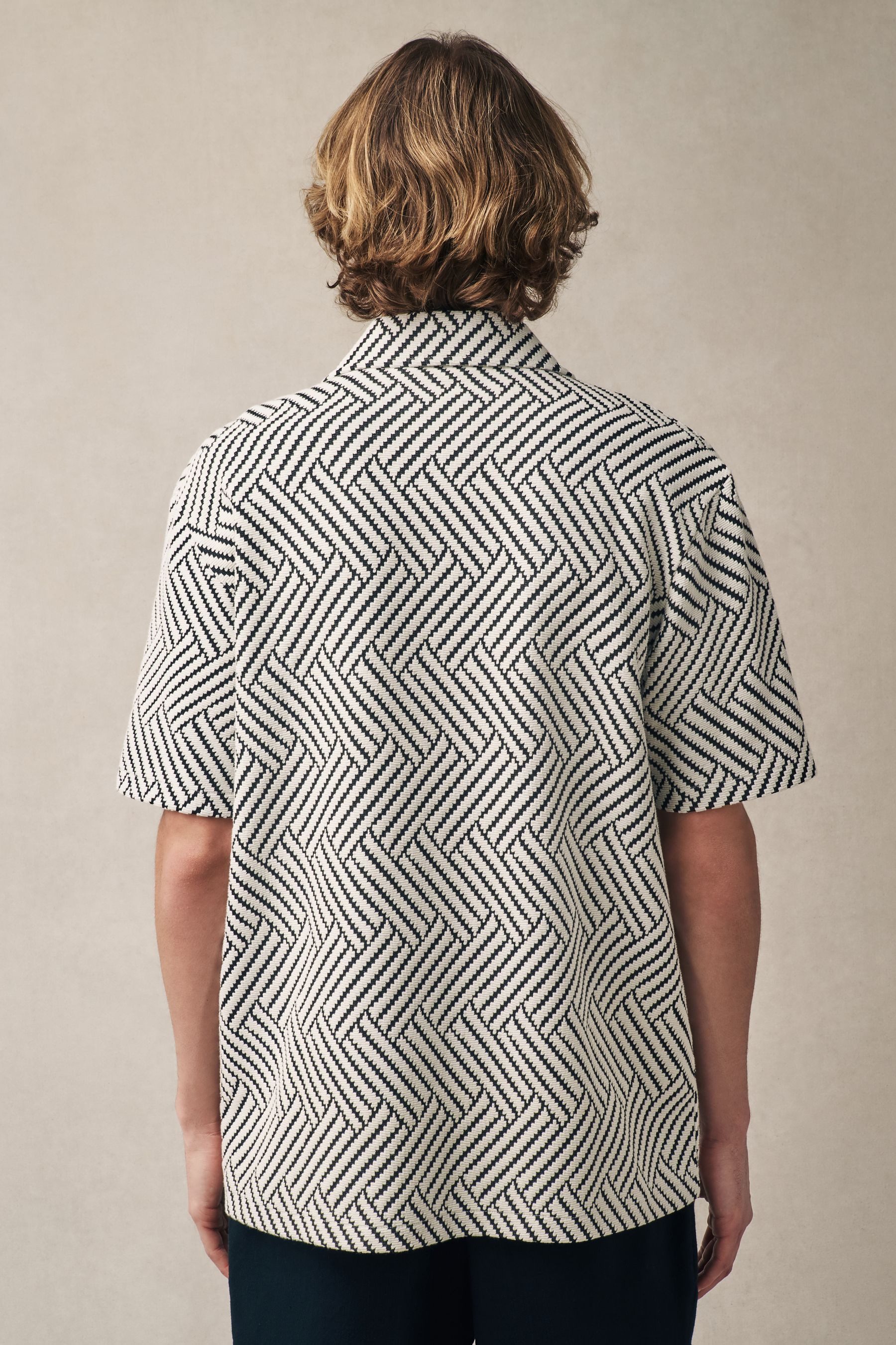Next Kurzarmhemd Hemd aus strukturiertem Jersey günstig online kaufen