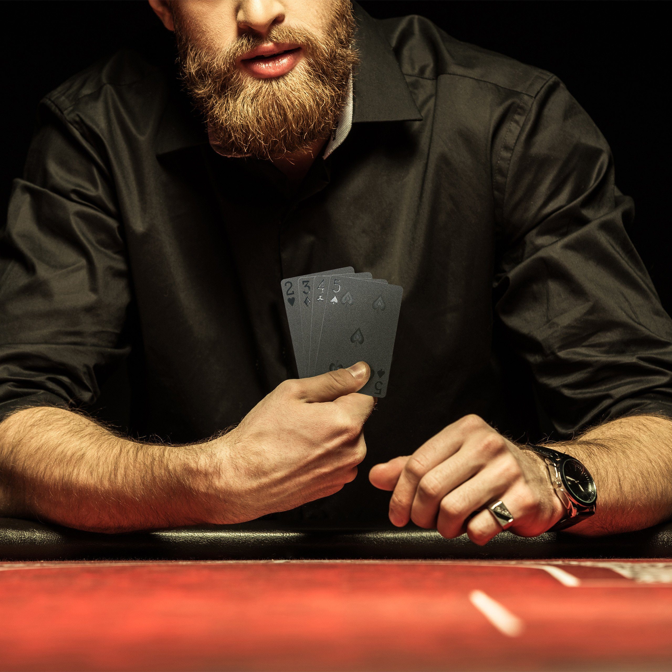 relaxdays Spiel Wasserfeste Pokerkarten 2 Decks, Poker