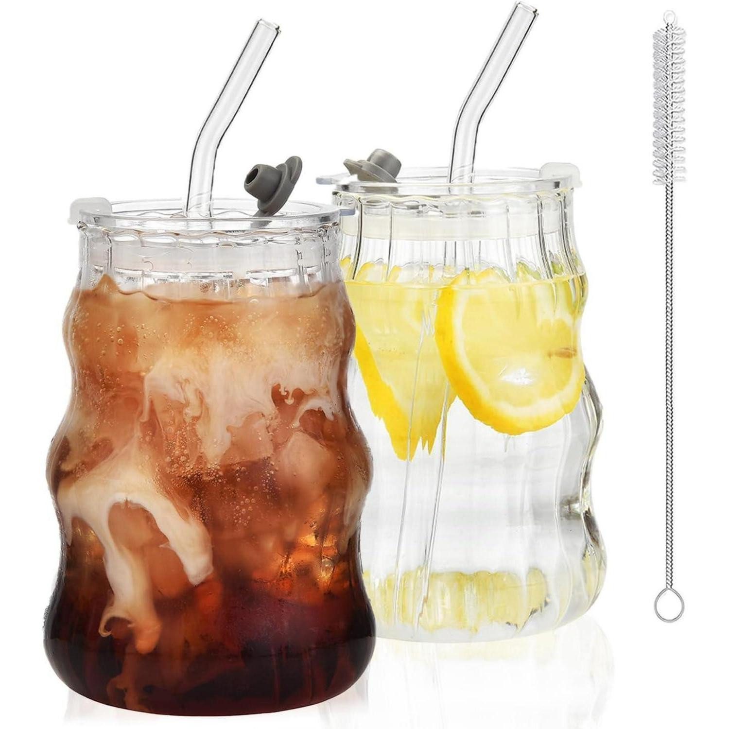 LuxusKollektion Latte-Macchiato-Glas Latte Macchiato Gläser Deckel Strohhalm Eiskaffee Set 530ML