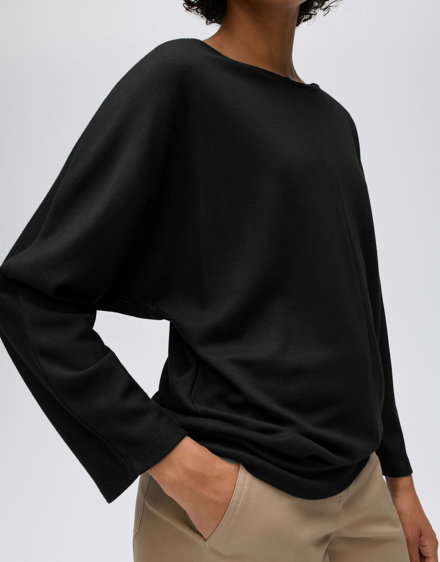 OPUS 3/4-Arm-Shirt Suisa aus weichem Jersey Schmal zulaufender Schnitt mit U-Boot-Ausschnitt – Bild 4 von 5