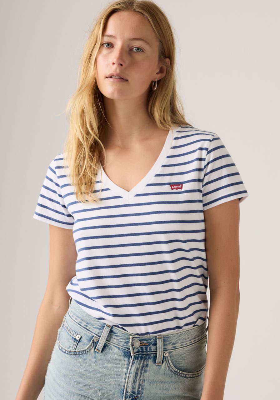 Levi's® V-Shirt PERFECT VNECK mit Mini-Batwing-Logostickerei