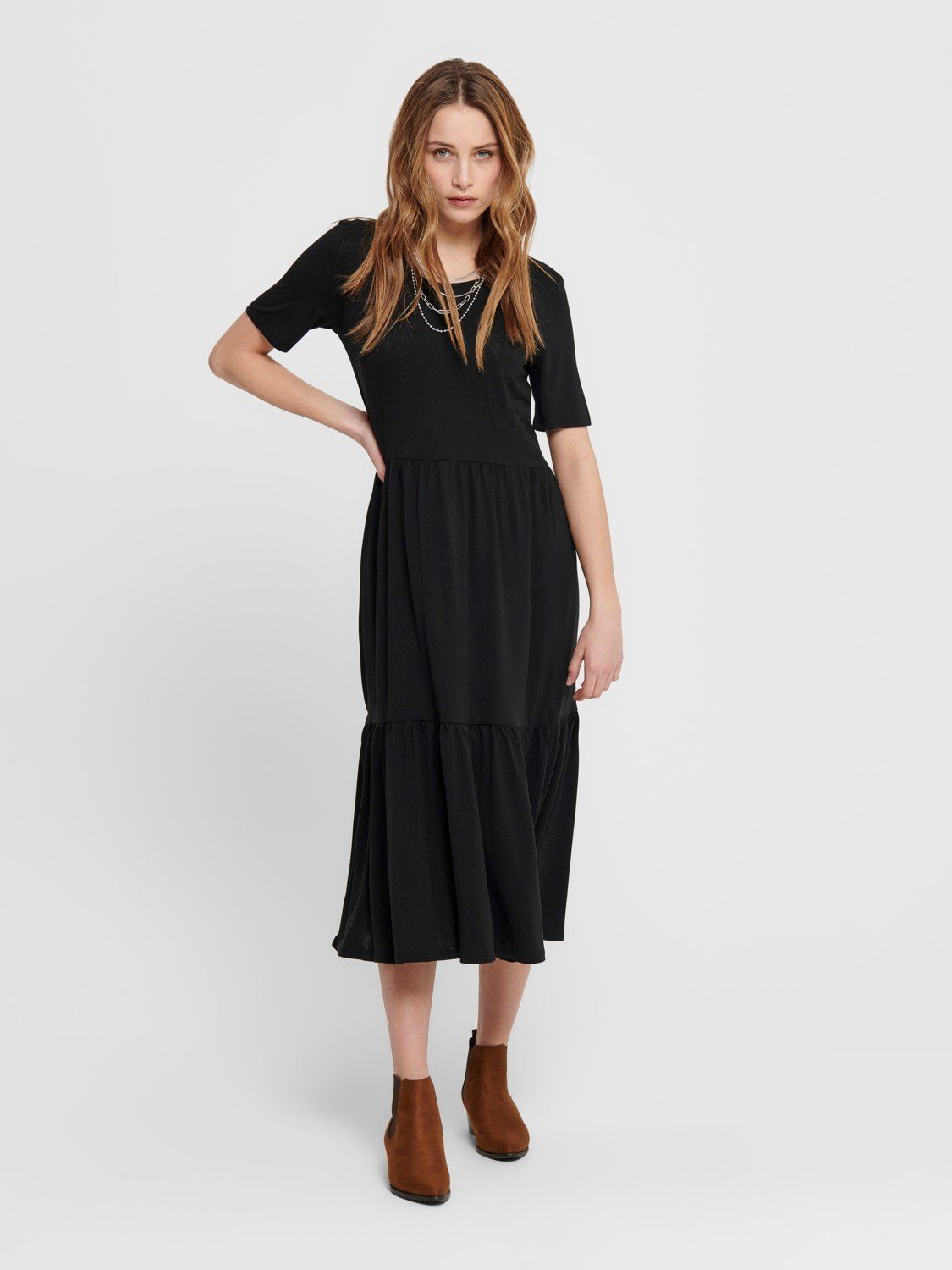 Midi JDYDALILA Schwarz Rüschen Kleid (lang, Lockeres JACQUELINE Maxi Bluse YONG Stretch 3996 Kurzarm 1-tlg) Shirtkleid de in