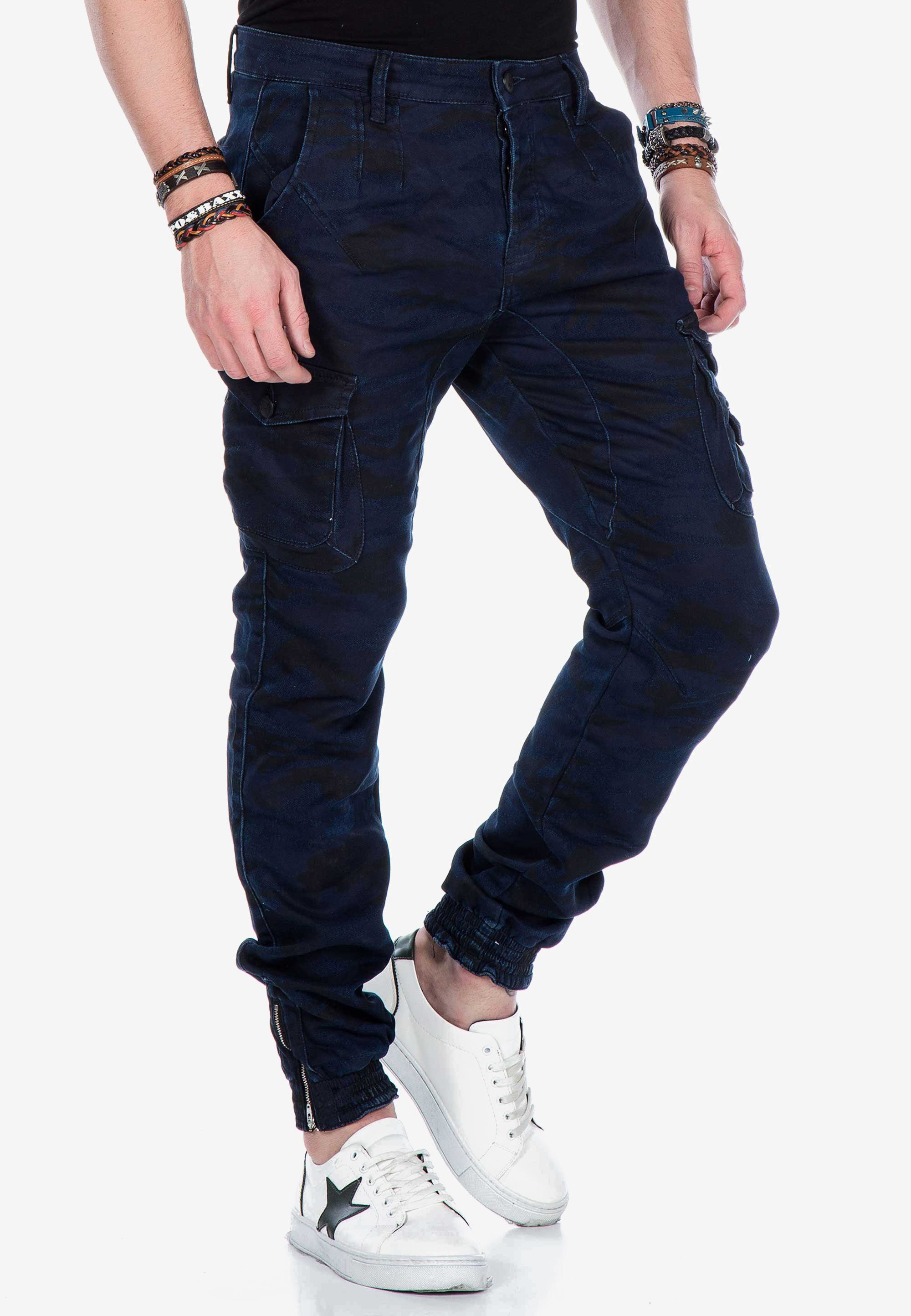 Jeans blau-mehrfarbig elastischem Cipo & Bequeme mit Saum Baxx