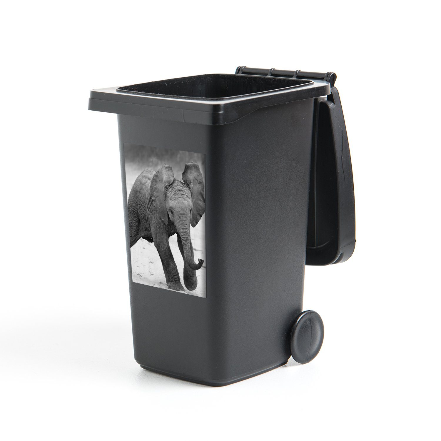 MuchoWow Wandsticker Elefant - Baby - Tiere - Kröte - Schwarz und weiß (1 St), Mülleimer-aufkleber, Mülltonne, Sticker, Container, Abfalbehälter