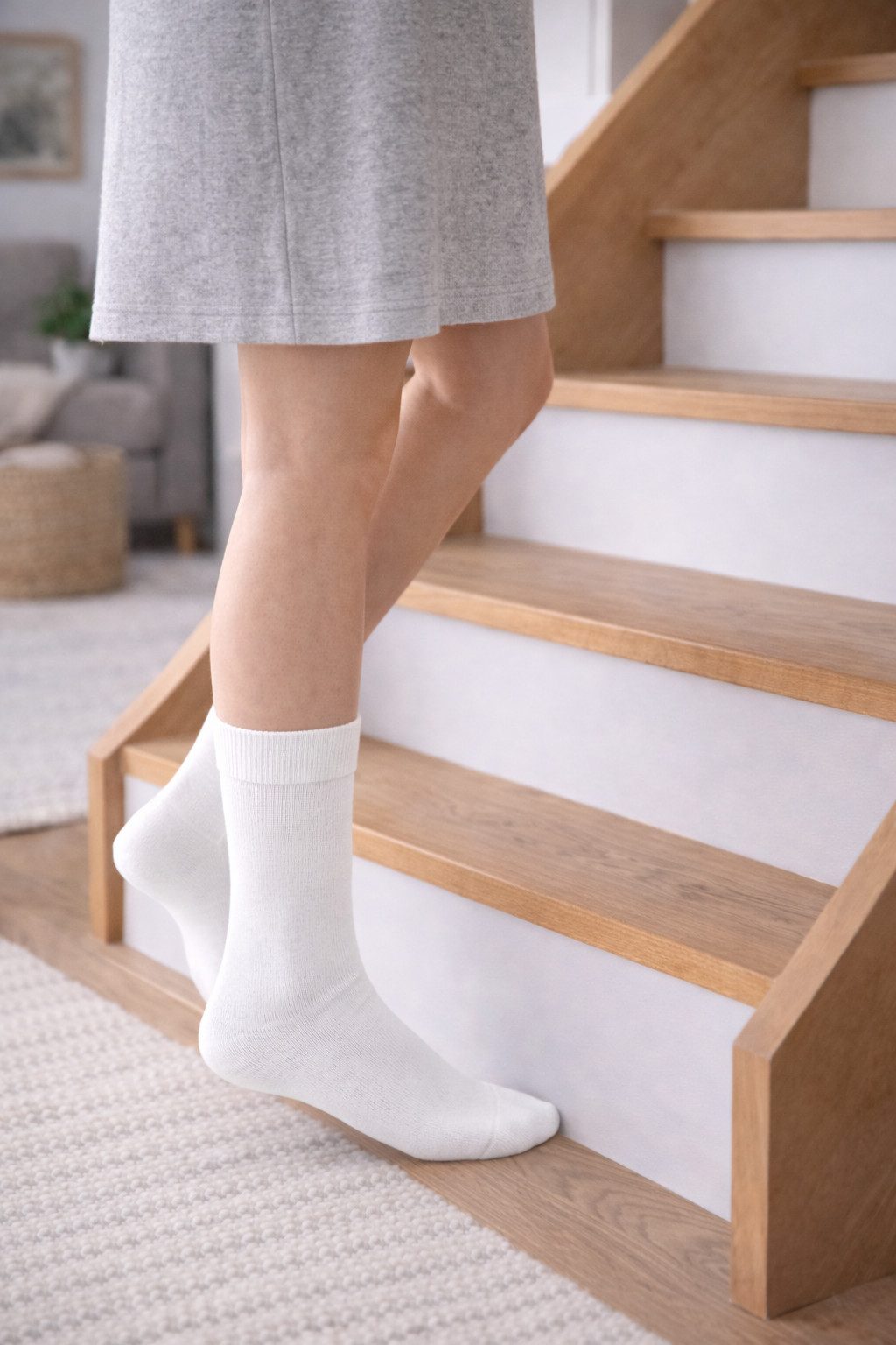 NERS Basicsocken 6 Paar Socken aus Bambus Damen & Herren, ohne Naht, Komfortbund (6-Paar) Premium Bambussocken Atmungsaktiv, & Weich, Geschenkbox