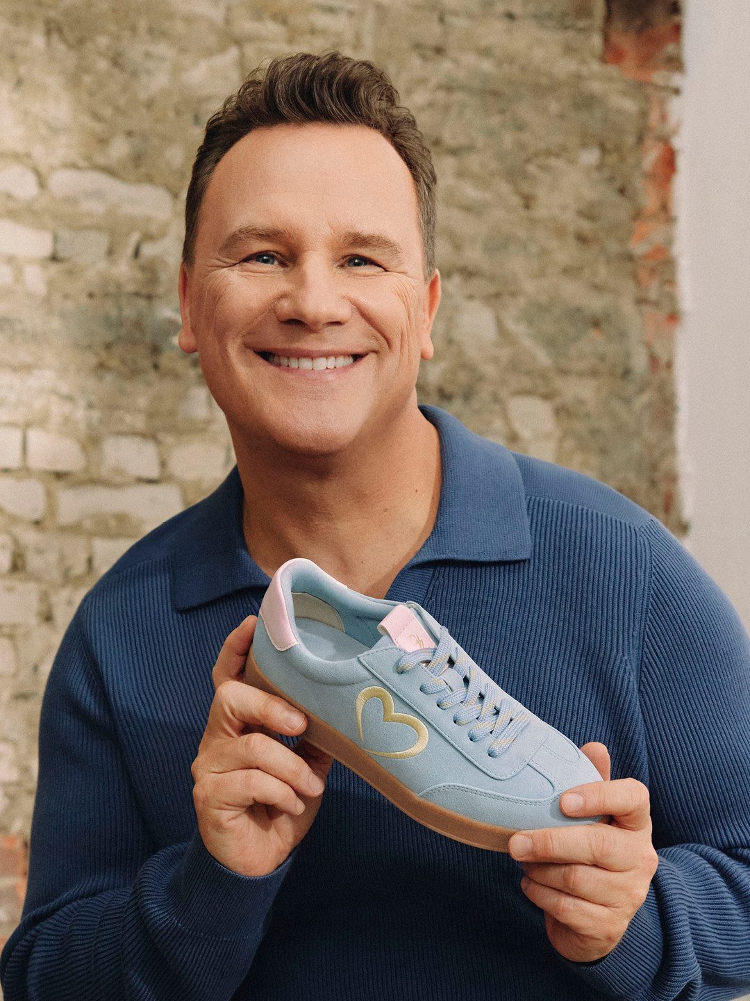 MARCO TOZZI by GMK Plateausneaker, Freizeitschuh, Halbschuh, Schnürschuh mit seitlichem Herz-Detail