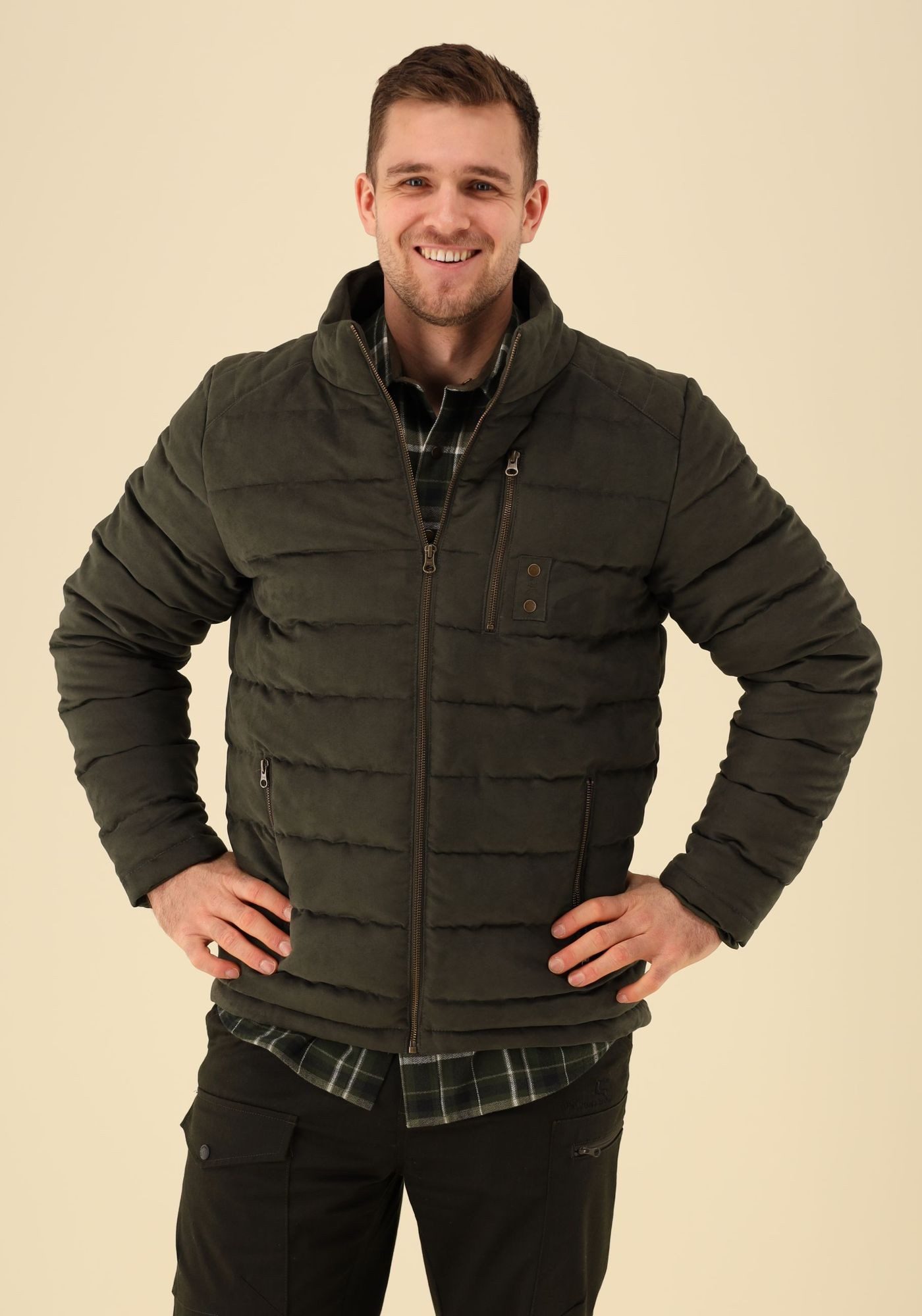 Tom Collins Steppjacke Flisa Regular Fit, Stehkragen, Brusttasche und Taschen mit Reißverschluss