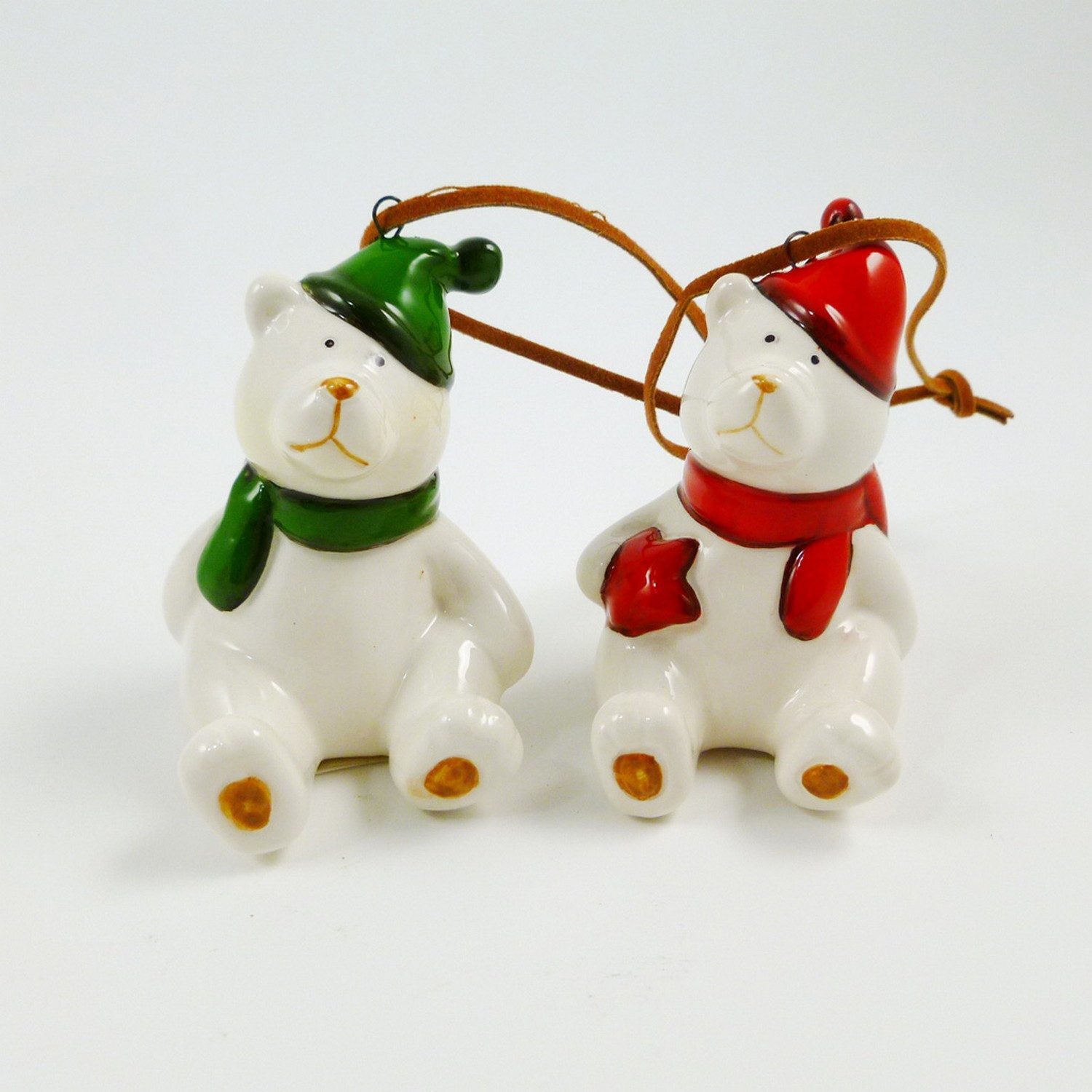 Deko AS Christbaumschmuck Porzellan Bären zum Hängen - 2-fach sort. - weiss-rot-grün - 6 Stück- (6-tlg)