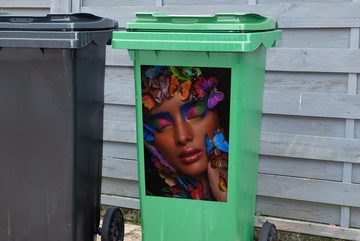 MuchoWow Wandsticker Frau - Schmetterlinge - Regenbogen (1 St), Mülleimer-aufkleber, Mülltonne, Sticker, Container, Abfalbehälter