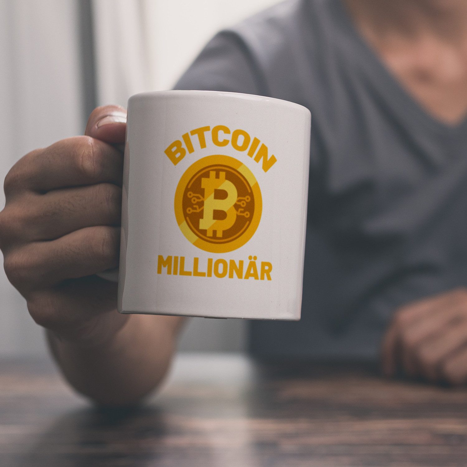 speecheese Tasse Bitcoin Millionär Kaffeebecher mit Kryptowährung