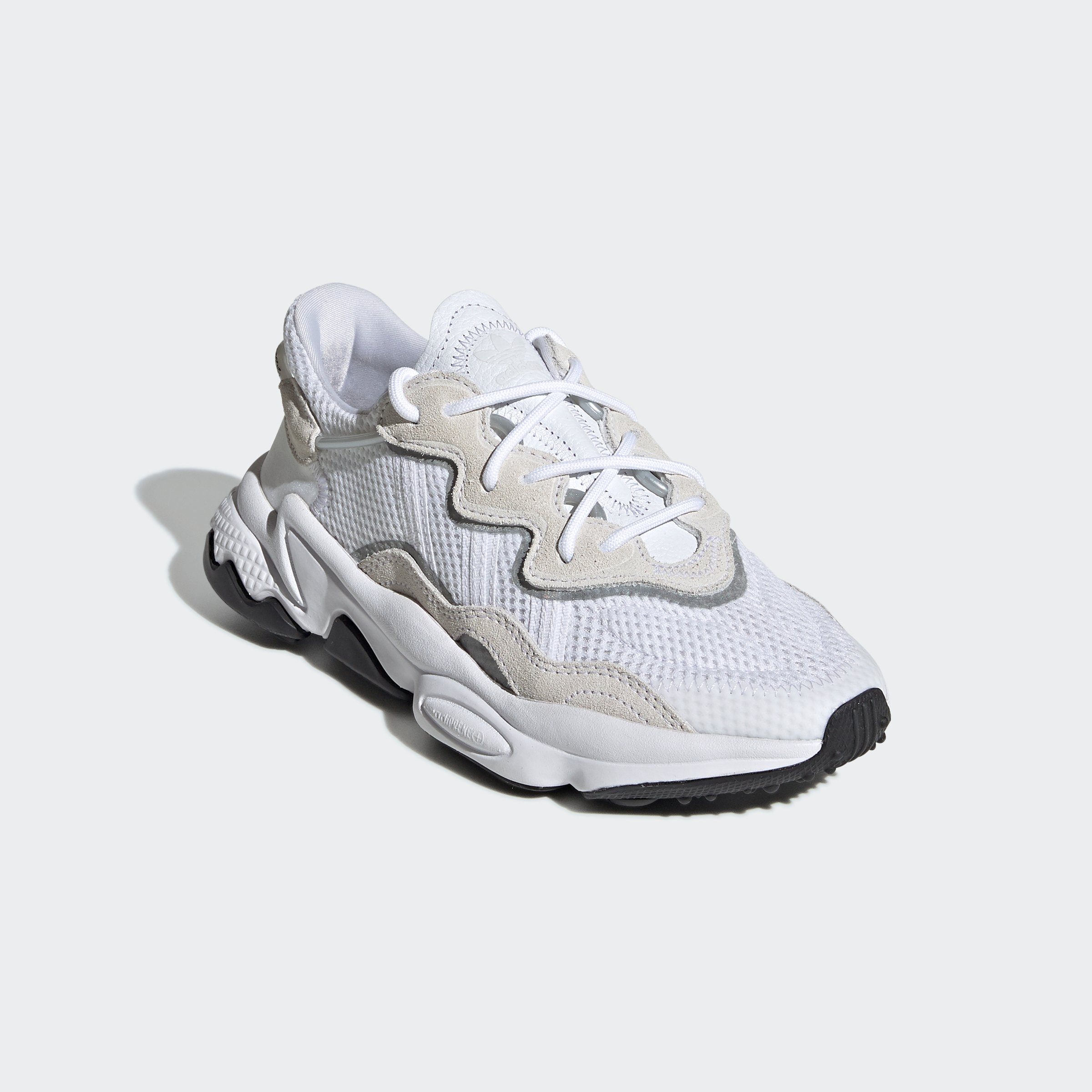 Cloud Originals OZWEEGO / adidas Core White Cloud Black / Sneaker White