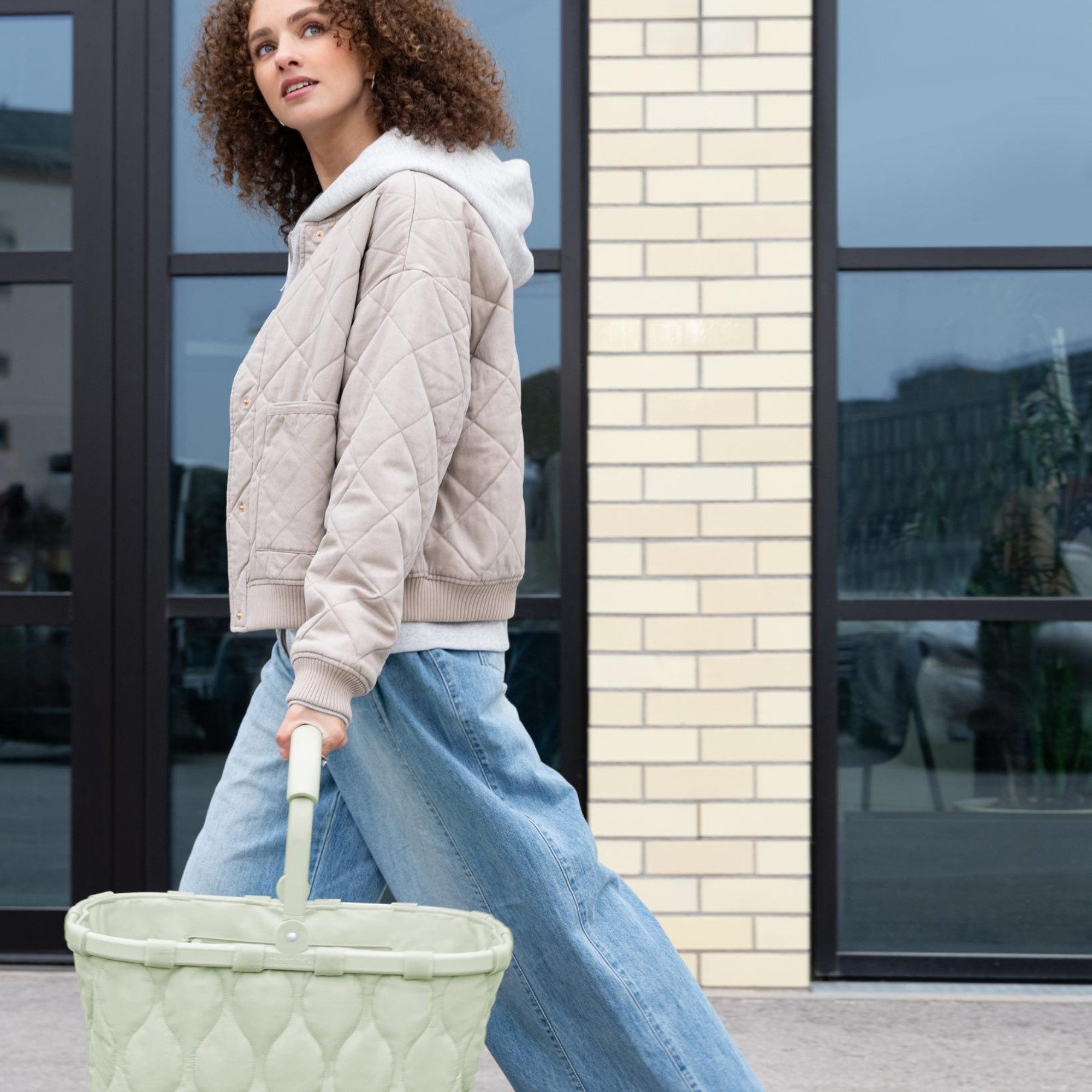 REISENTHEL® Shopper reisenthel Carrybag BK5058 carrybag puffer iced matcha Einkaufskorb – Bild 5 von 5