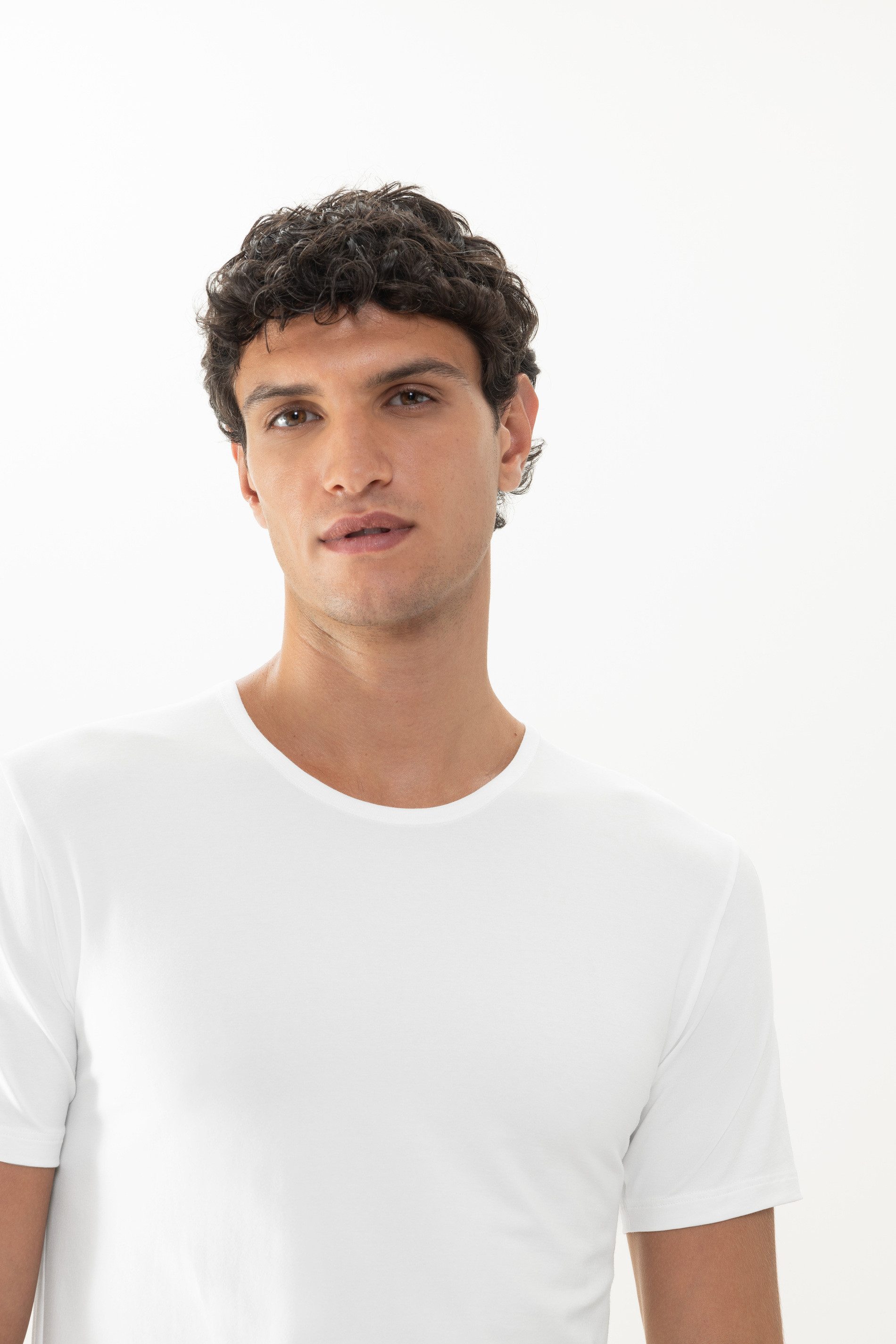 Mey Unterziehshirt Mey male Shirt Serie Dry Cotton Uni Shirt Kurzarm (1-St) Single Jersey, atmungsaktiv, mit Coolmax®-Fasern