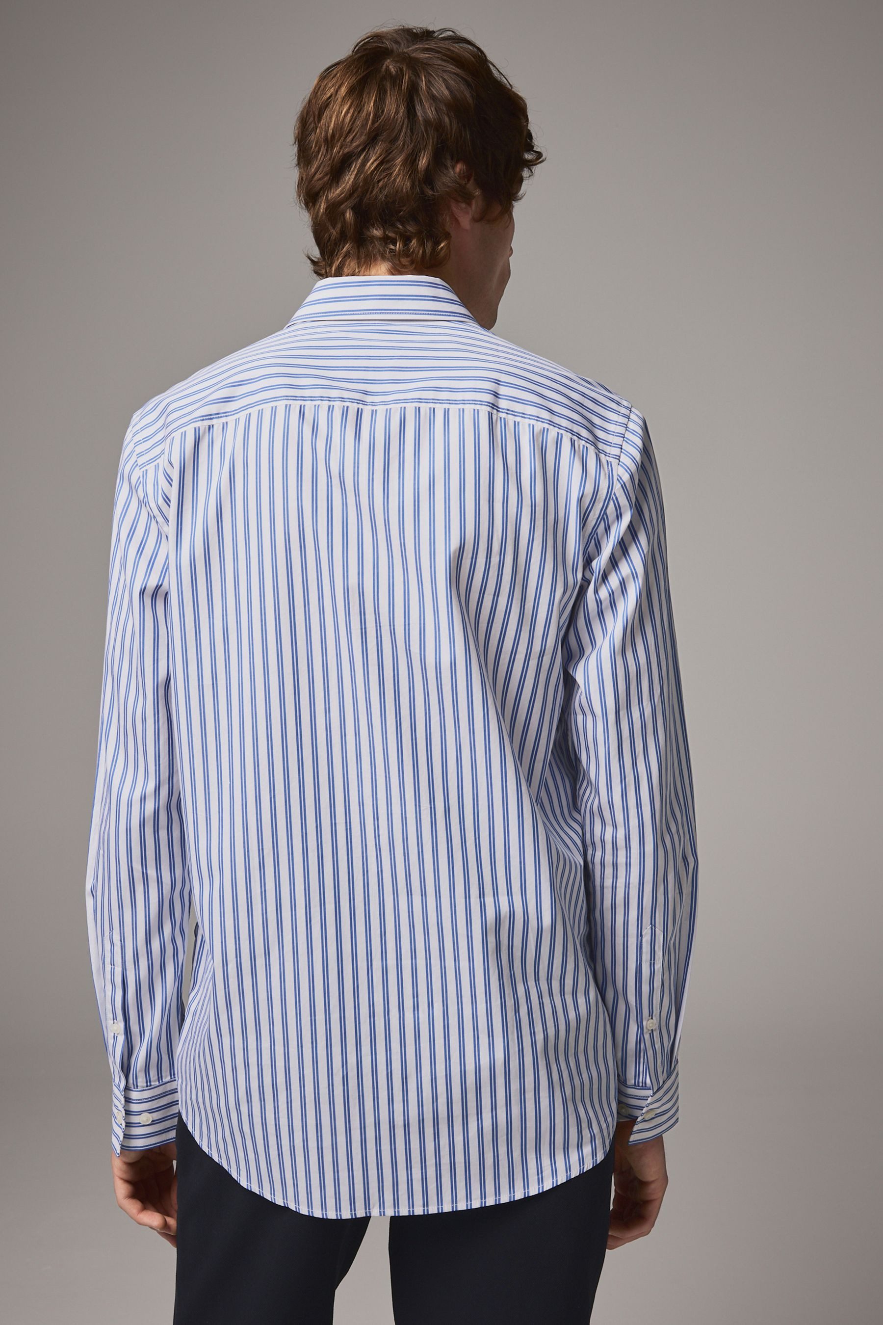 Next Langarmhemd Langärmeliges Anzughemd aus 100 % Baumwolle (1-tlg) günstig online kaufen