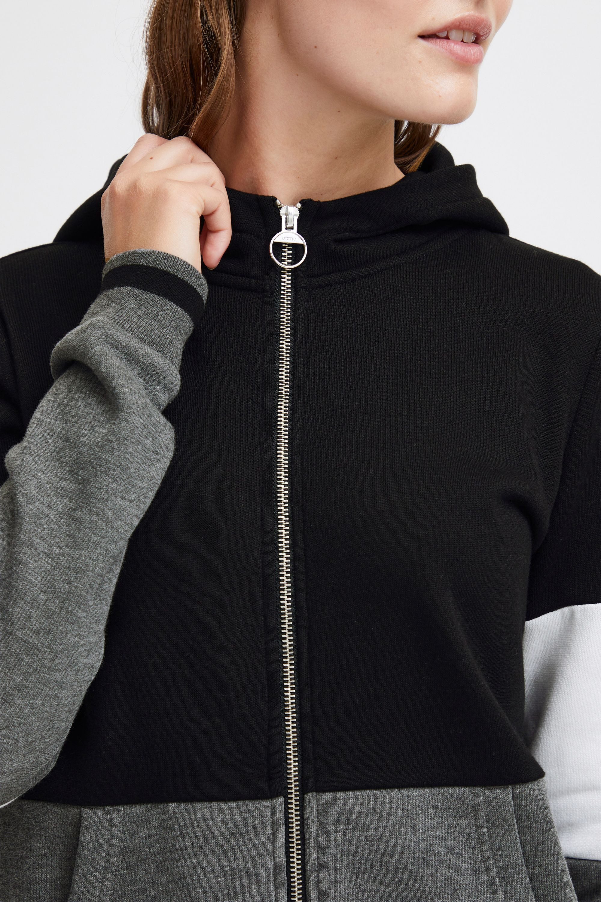 OXMO Kapuzensweatjacke OXOmanna Modischer Pullover