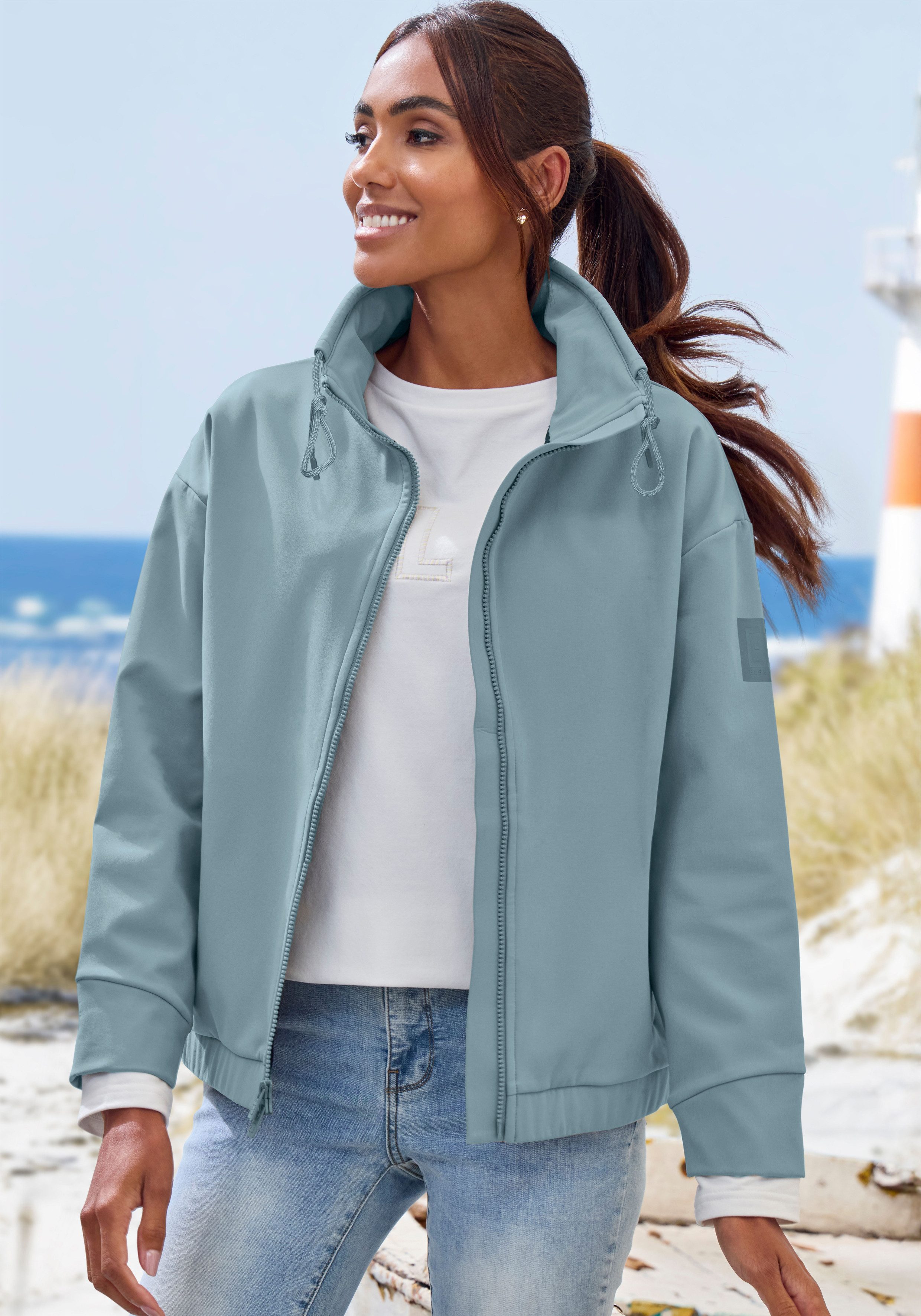 Elbsand Softshelljacke mit hohem, verstellbaren Kragen