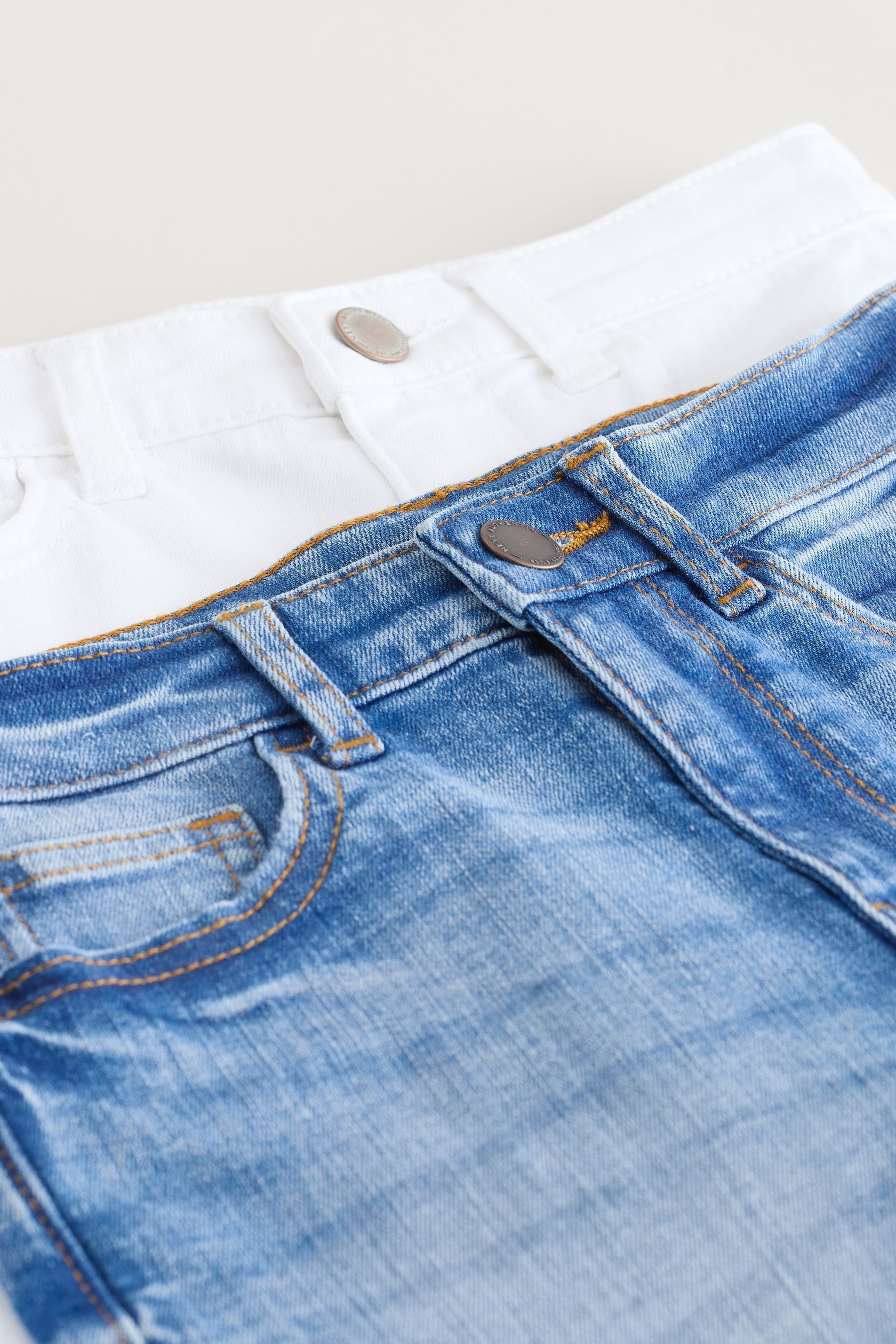 Next Jeansshorts Denim-Shorts im 2er-Pack (2-tlg) – Bild 4 von 5