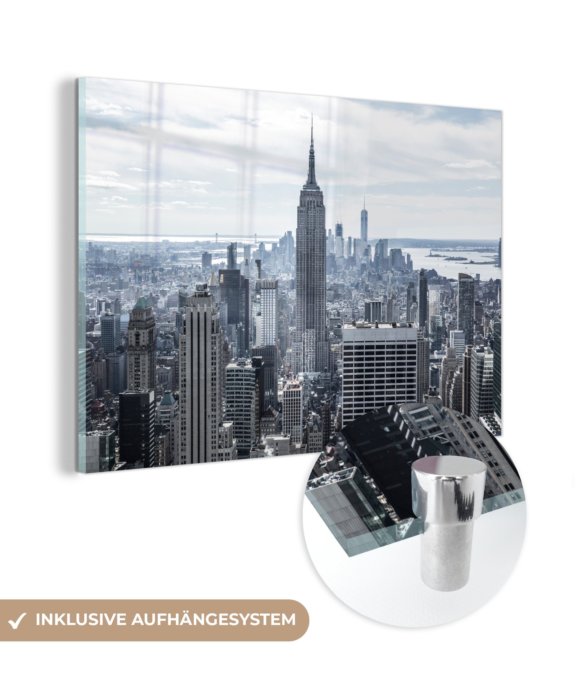 MuchoWow Acrylglasbild Bewölkter Himmel über dem Empire State Building in Amerika, (1 St), Acrylglasbilder Wohnzimmer & Schlafzimmer