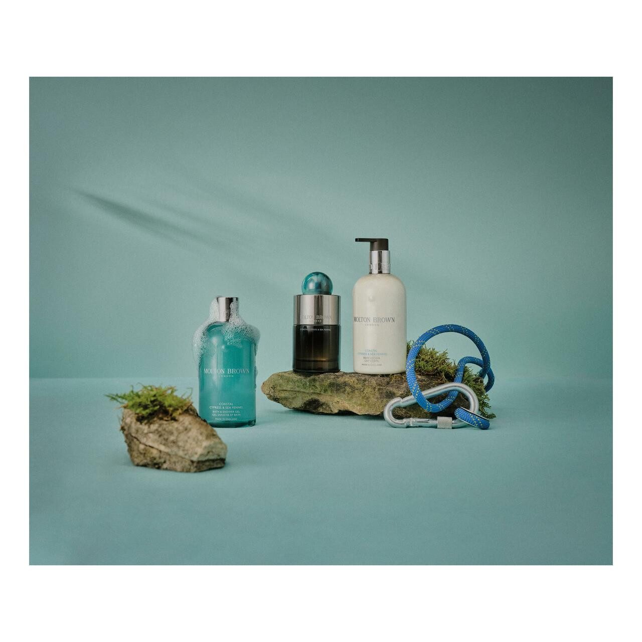 MOLTON BROWN Haarshampoo Coastal Cypress & Sea Fennel Shampoo, für Alle Hauttypen