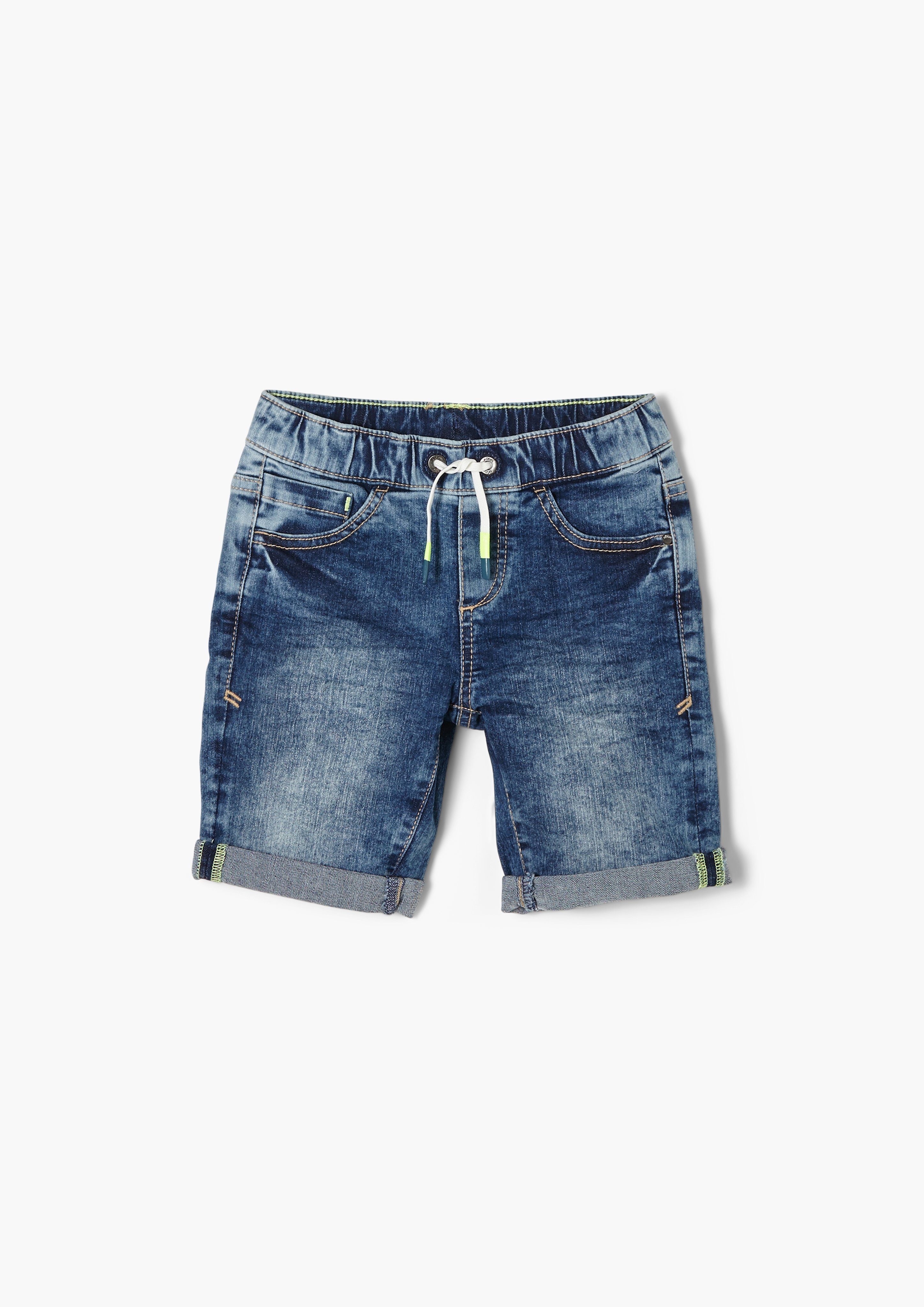 s.Oliver 7/8-Jeans »Slim Fit: Elastische Jeans-Bermuda« Kontrast-Details,  Waschung, angedeuteter Tunnelzug online kaufen | OTTO