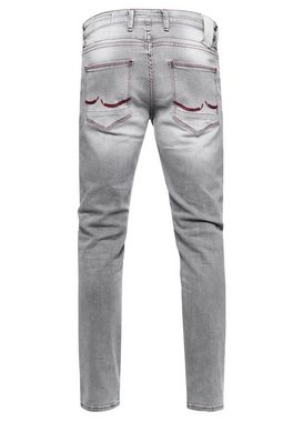 Rusty Neal Straight-Jeans TORI mit dezenter Waschung