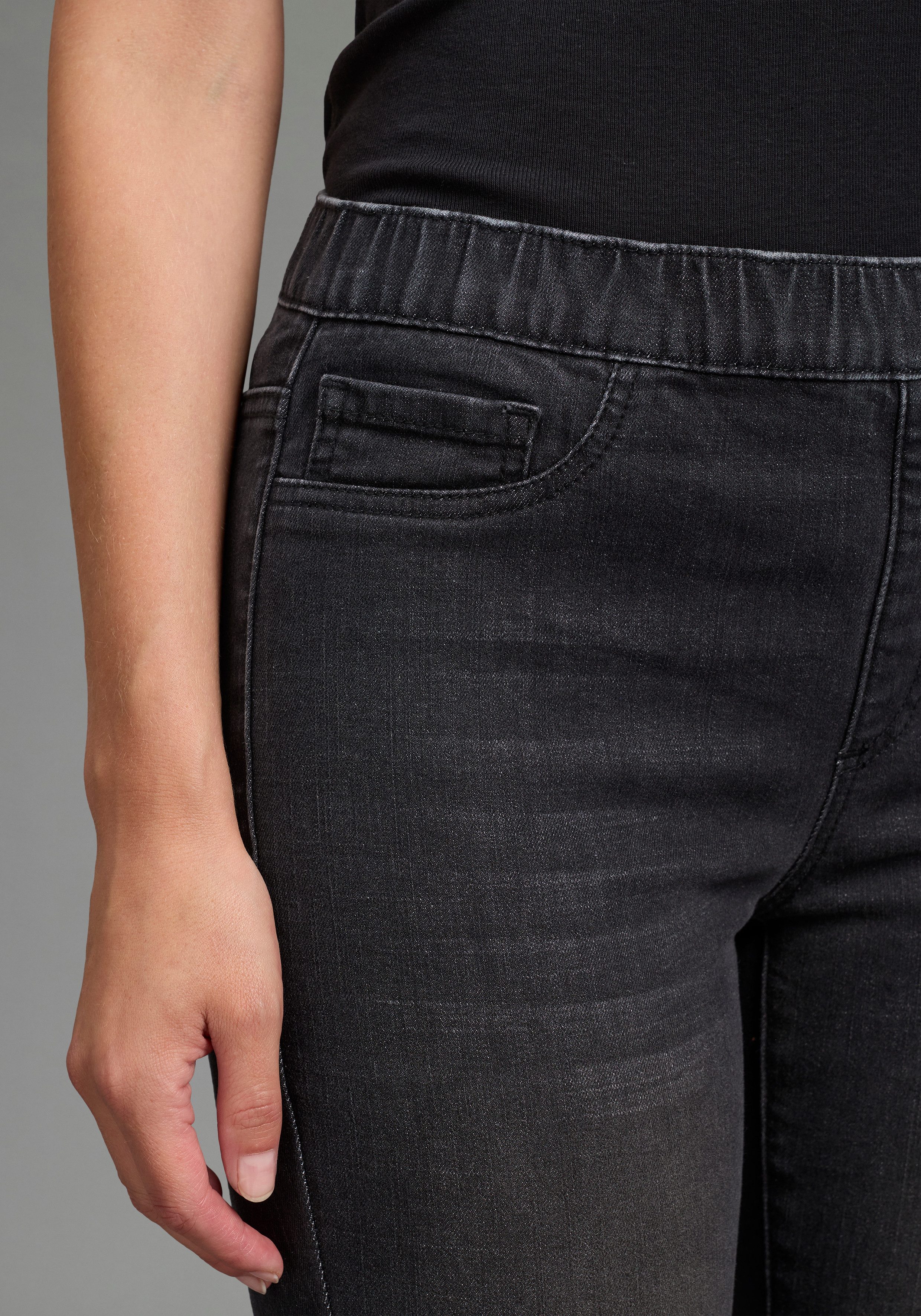 Arizona Jeansjeggings Bootcut mit leichtem Thermo Effekt High Waist – Bild 3 von 5