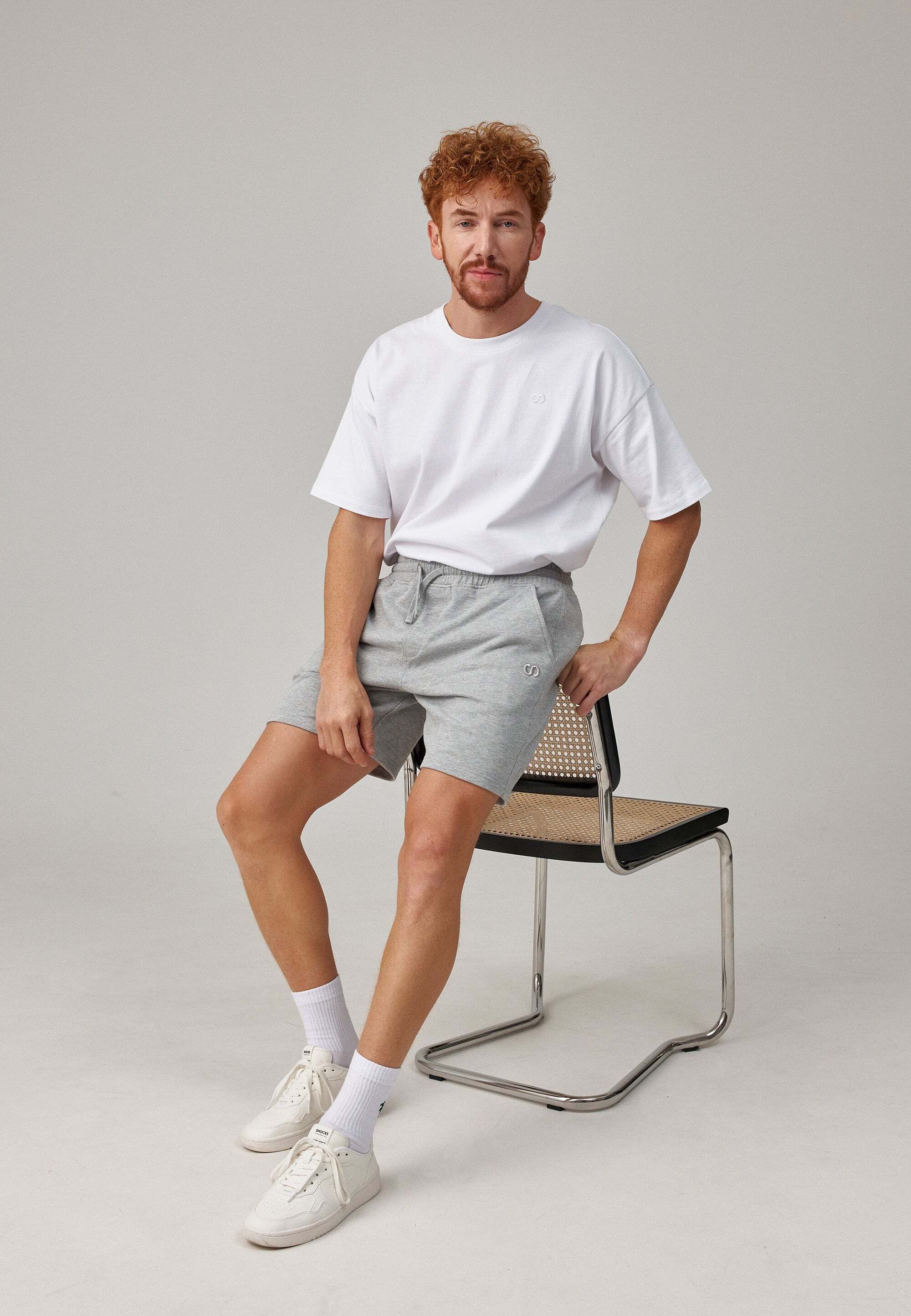 SNOCKS Trainingsshorts Kurze Sweatshorts für Herren aus Bio-Baumwolle (1-tlg) perfekt für den Sport, bequeme Passform, aus Bio-Baumwolle