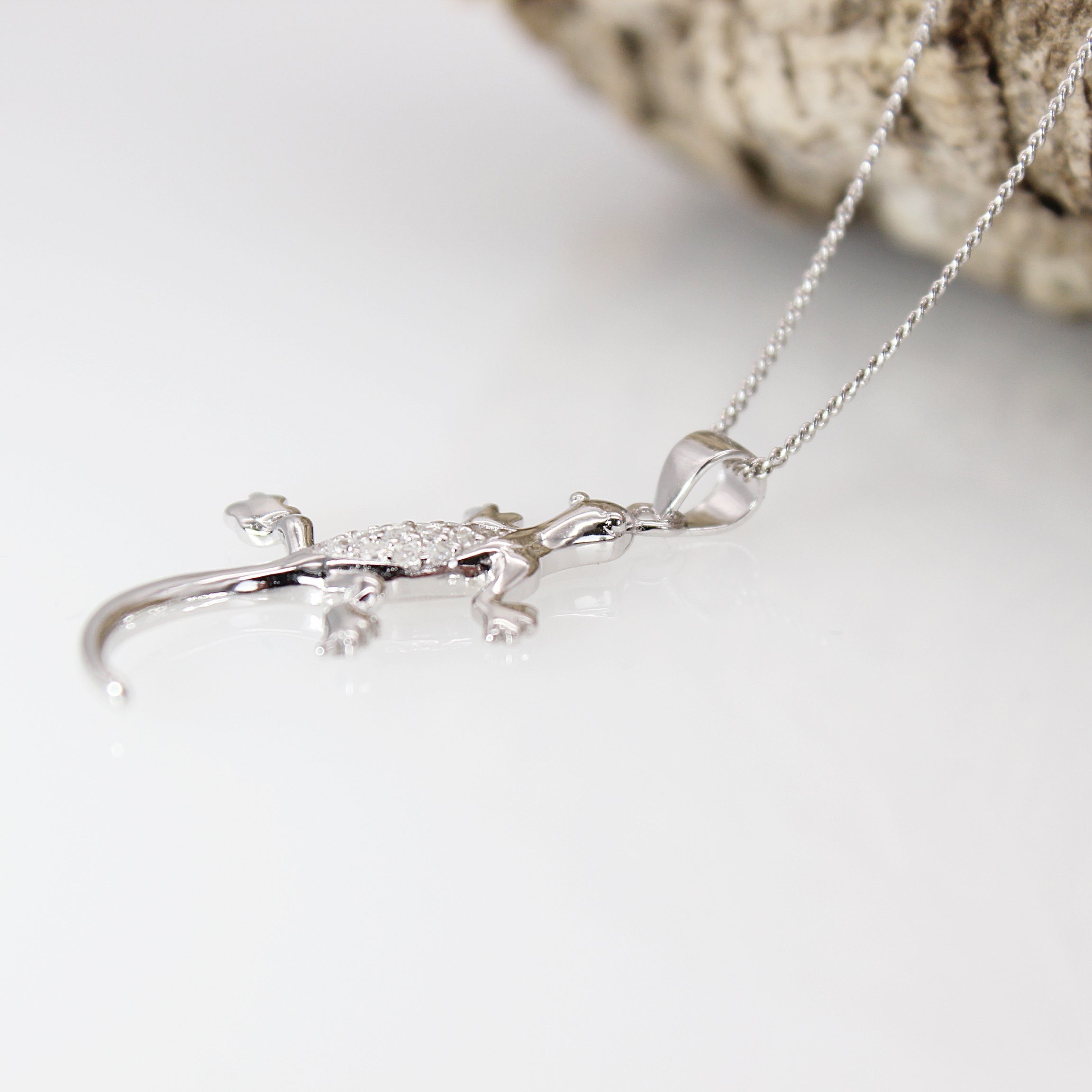 ELLAWIL Silberkette Halskette mit Gecko Sterling 50 inklusive Eidechse Echse 925), cm, (Kettenlänge Geschenkschachtel Kette mit Silber Tieranhänger Anhänger