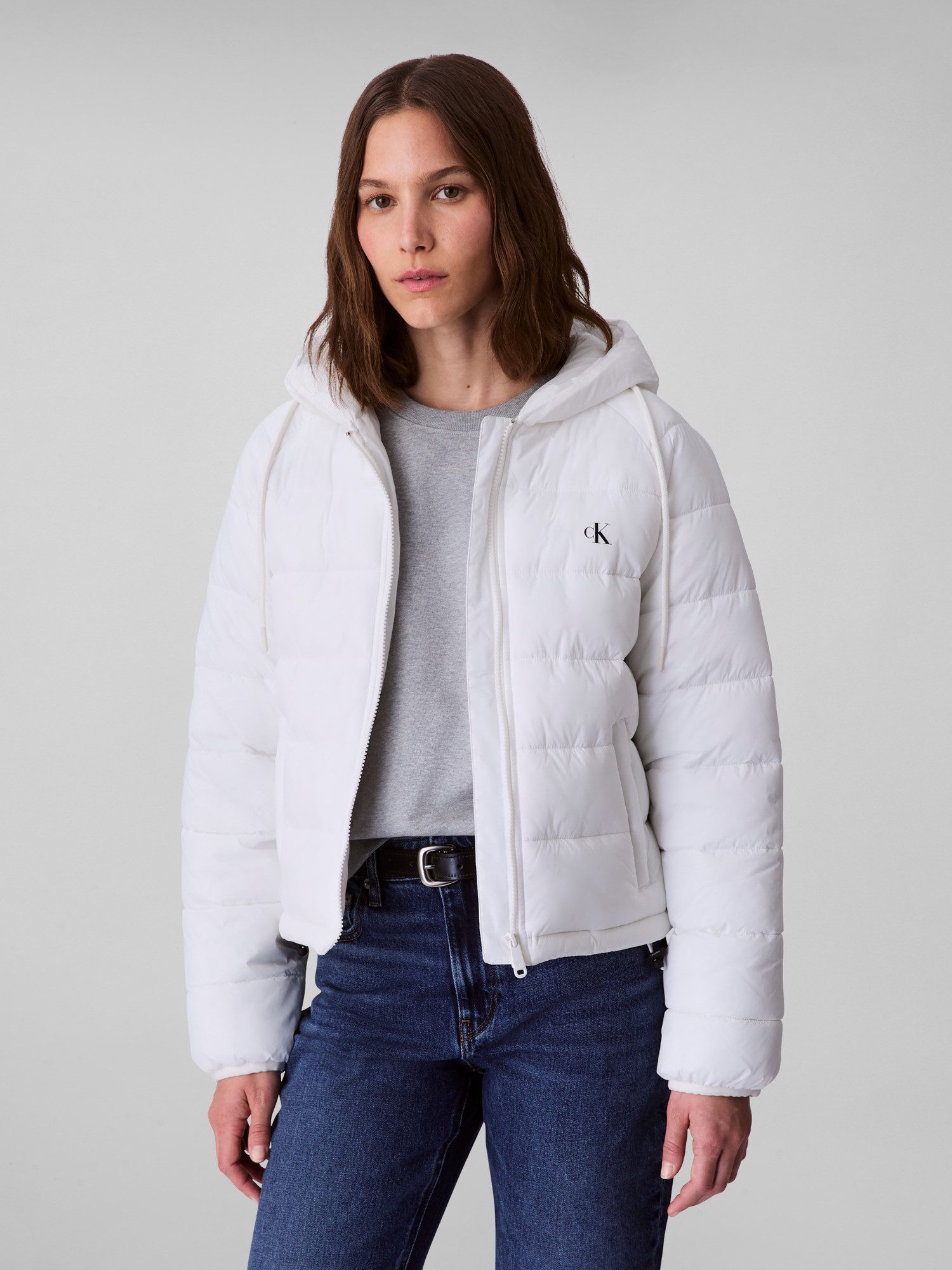 Calvin Klein Jeans Steppjacke LIGHTWEIGHT LOGO PUFFER Mit Logo an der Kaput günstig online kaufen