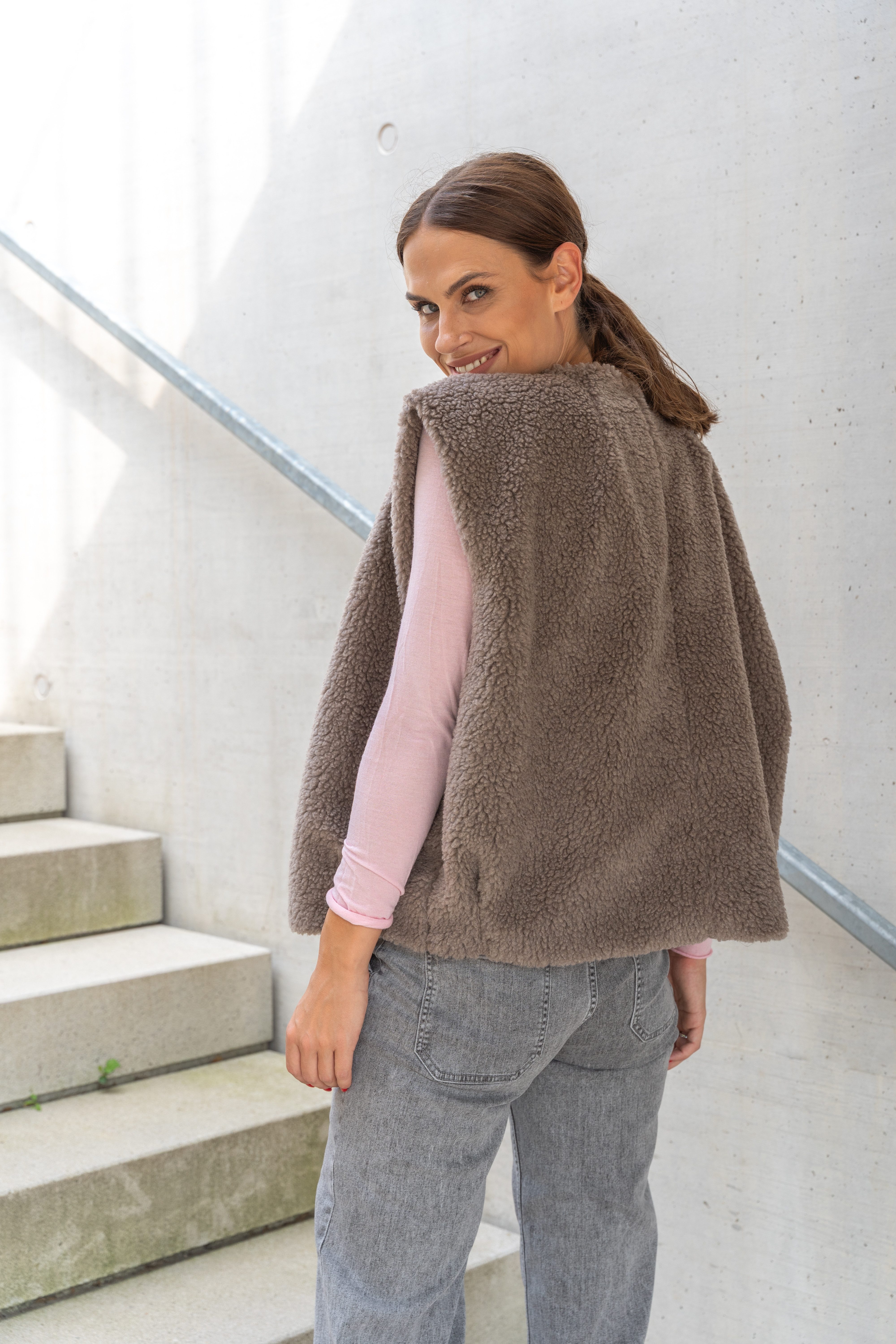 von Herzen Fellimitatweste Teddyweste – ärmellos – Onesize – in drei Цвета(ов)
