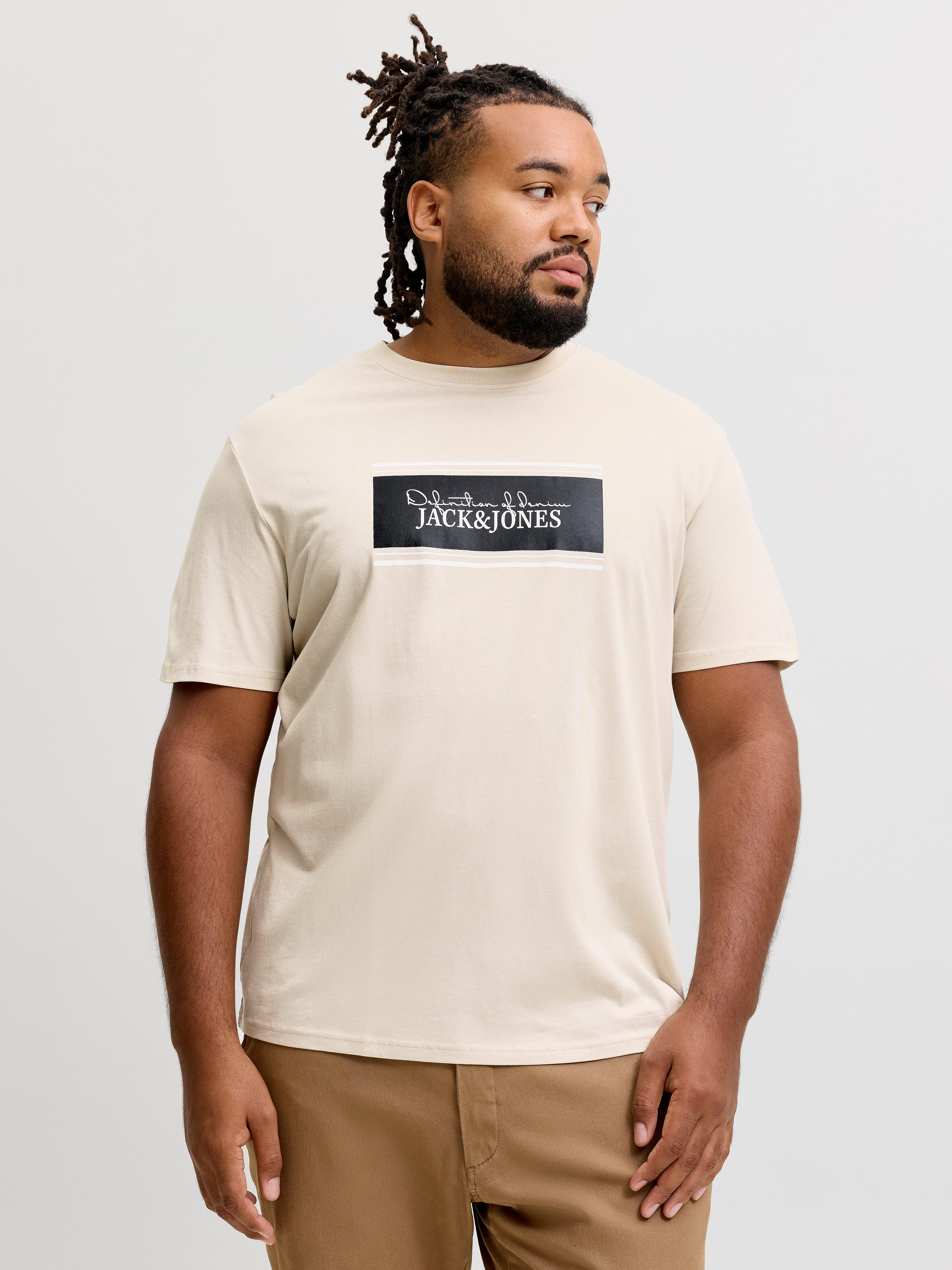 Jack & Jones PlusSize Rundhalsshirt JJBUSTER TEE SS CREW NECK BTS SN PLS Baumwolle, regular fit