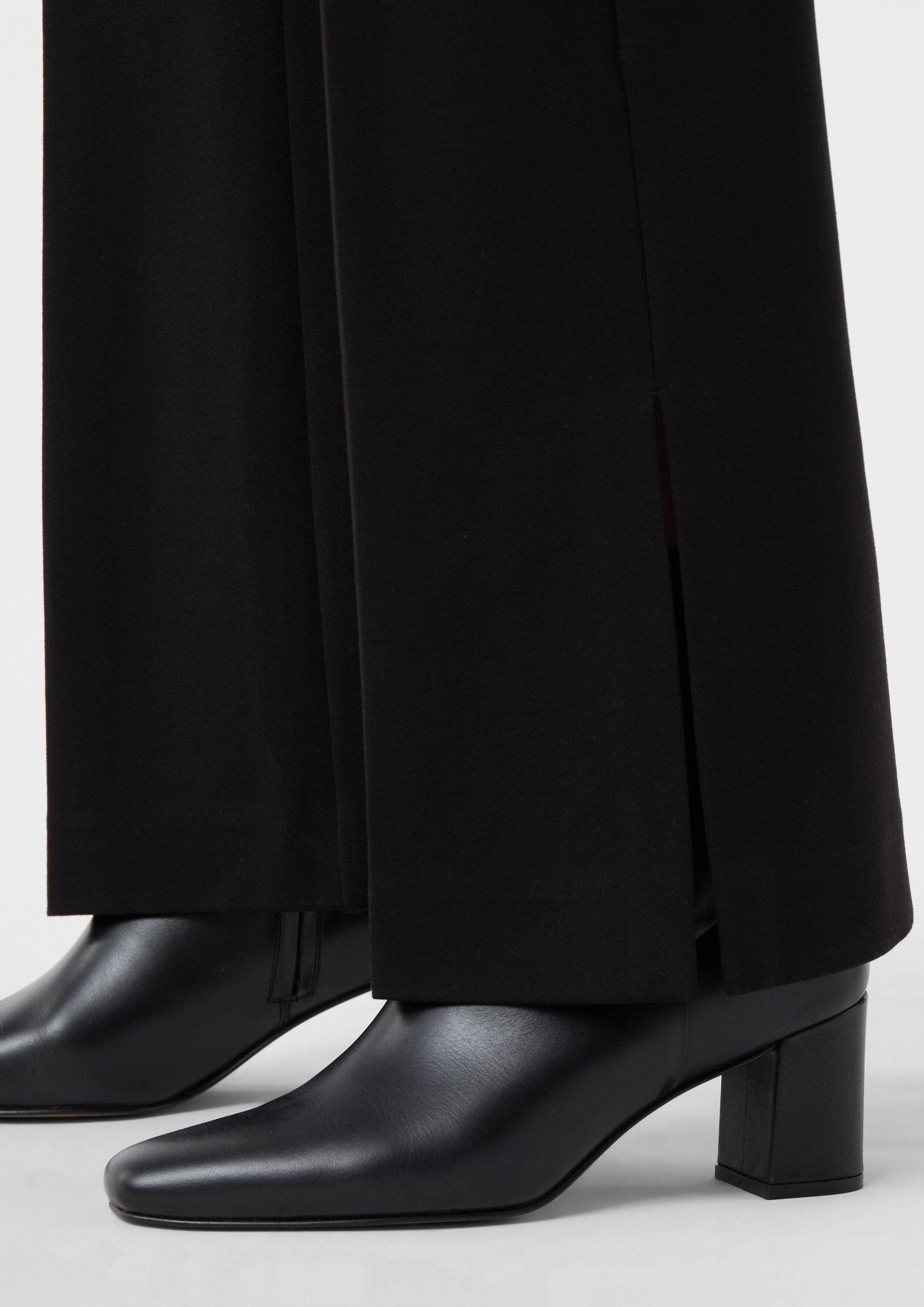 comma Chinos Hose Fließende Jerseyhose mit Flared Leg und Schlitzen am Saum