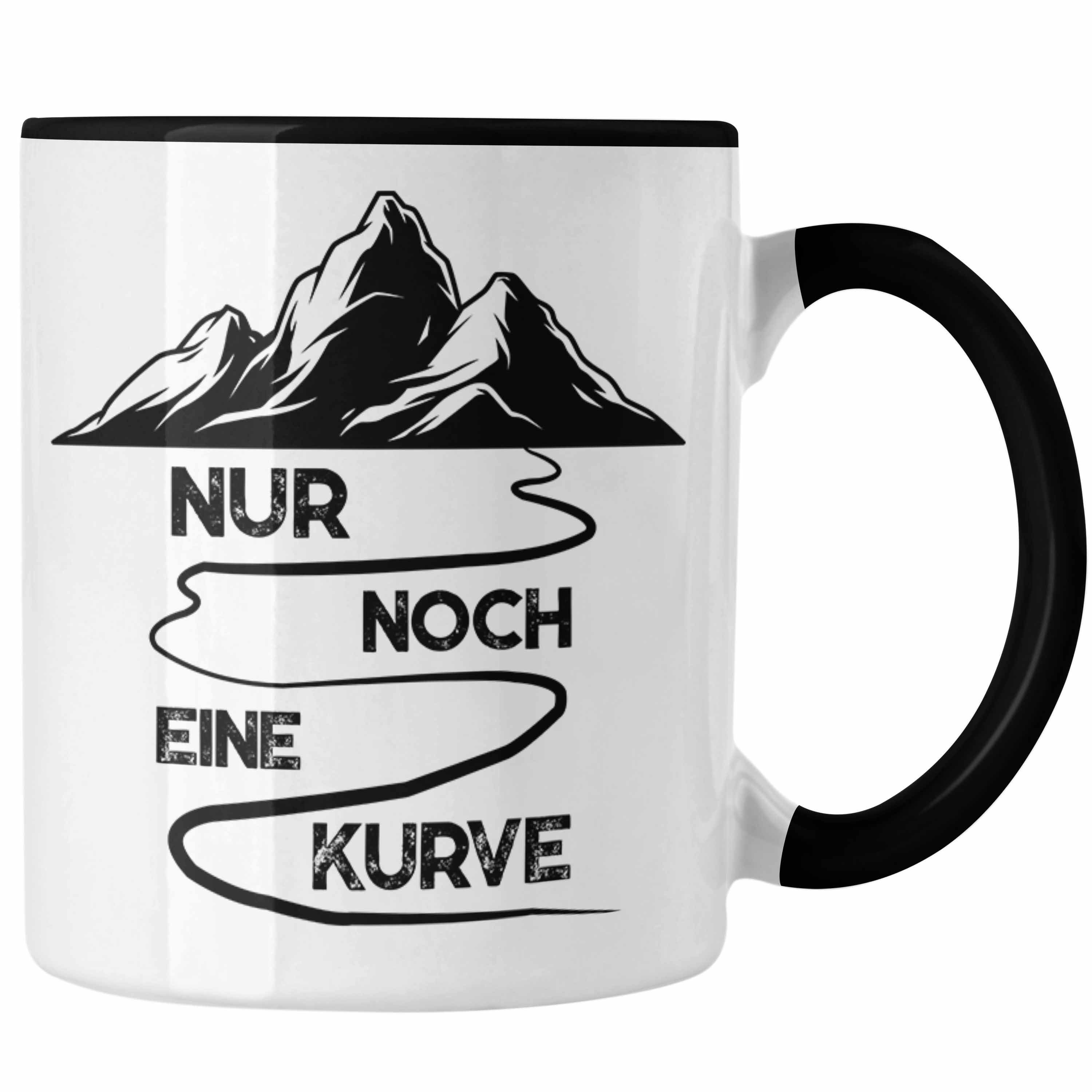 Trendation Tasse Trendation - Wandern Tasse Geschenk Wanderer Nur Noch Eine Kurve Geschenkidee Berge Alpen Geschenke Schwarz