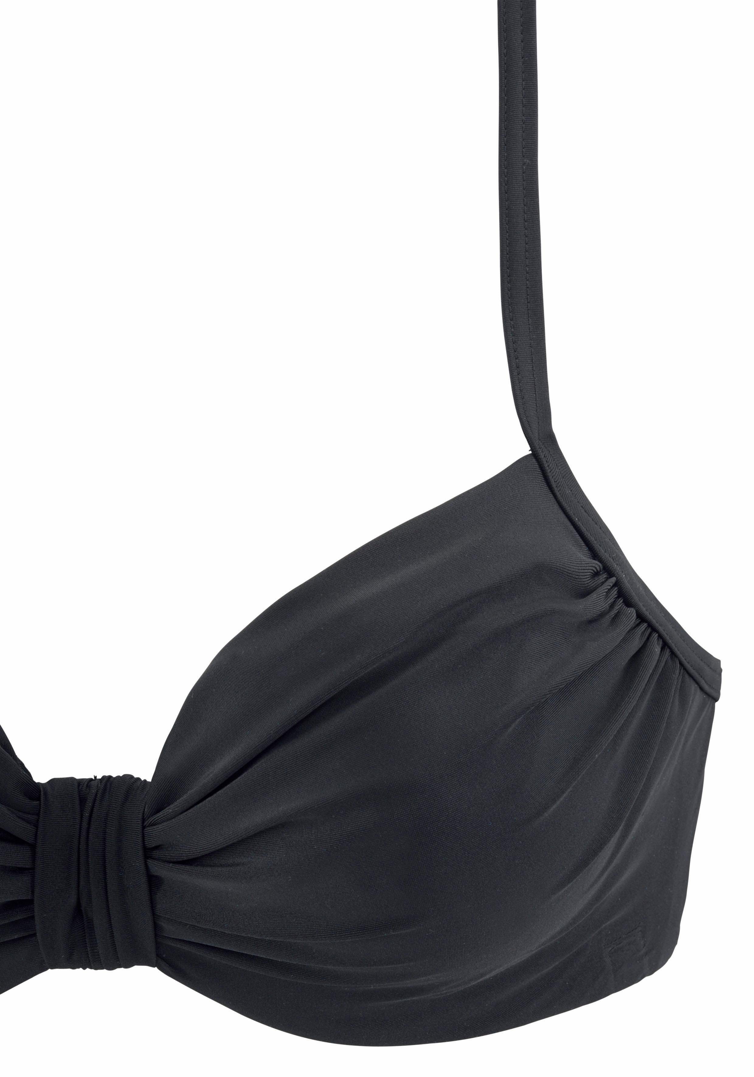 LASCANA Bügel-Bikini mit am schwarz Cup Raffungen