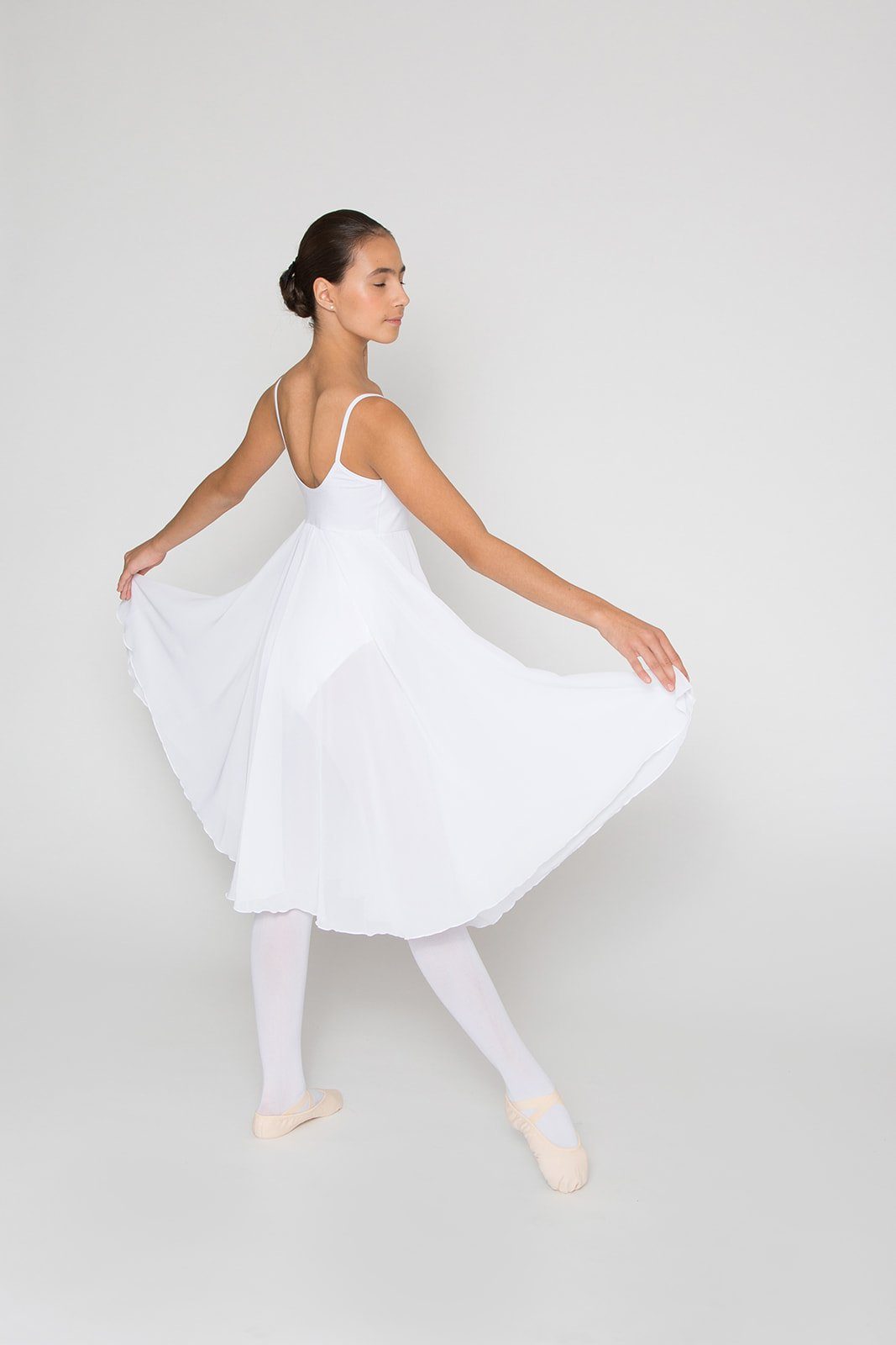 tanzmuster Chiffonkleid Ballettkleid Adelina im Empire Stil ärmelloser Ballettbody aus weichem Baumwollmischgewebe