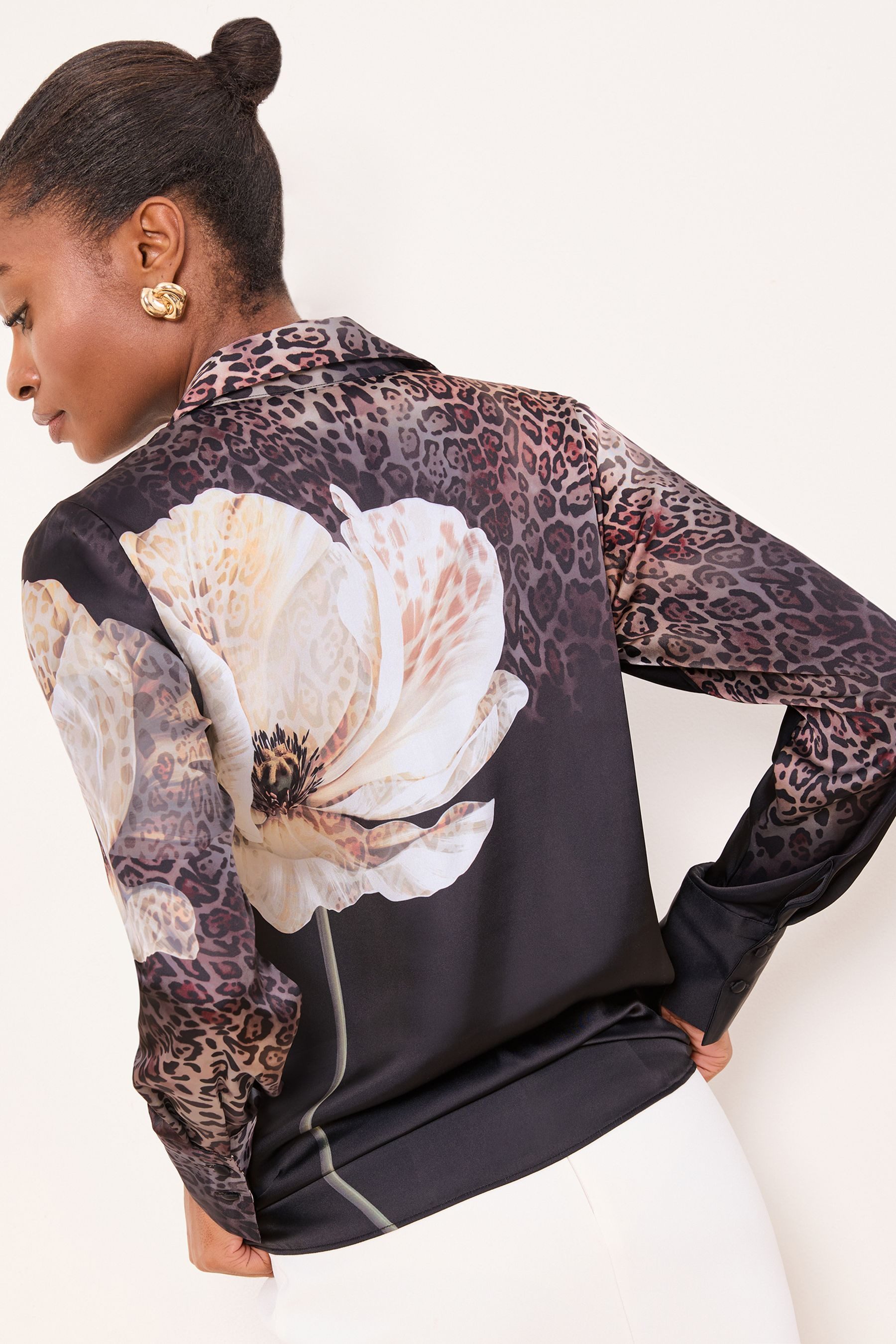 LIPSY Hemdbluse Lipsy Bluse aus Satin, Regular (1-tlg) günstig online kaufen